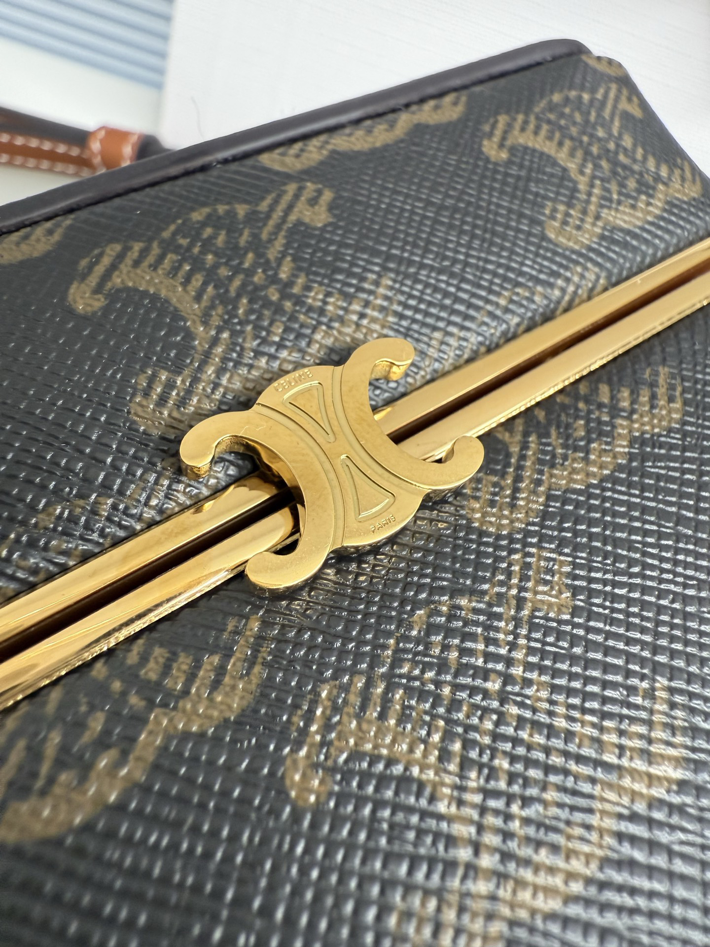 TRIOME FRAME Small Logo-Print Leather Box Handbag - Image 4
