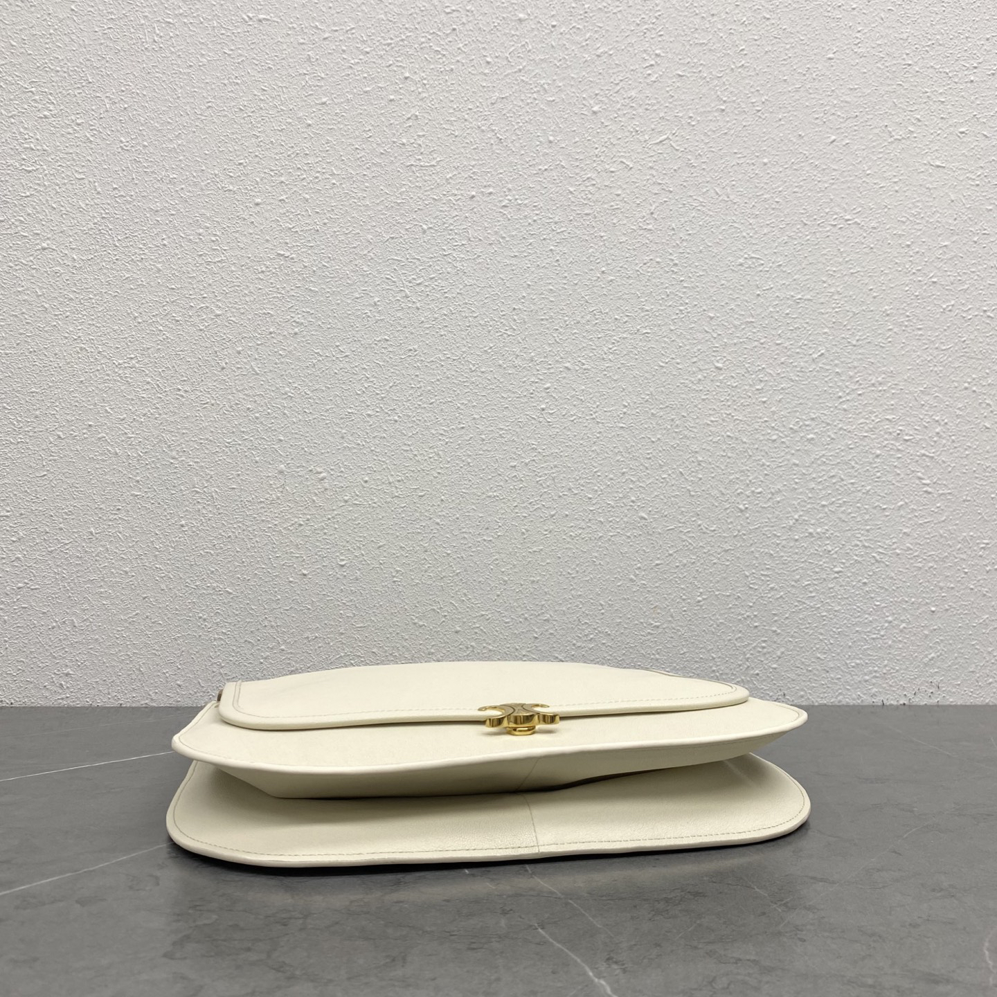 Celine Soft Triomphe Besace Shoulder Bag - Image 4