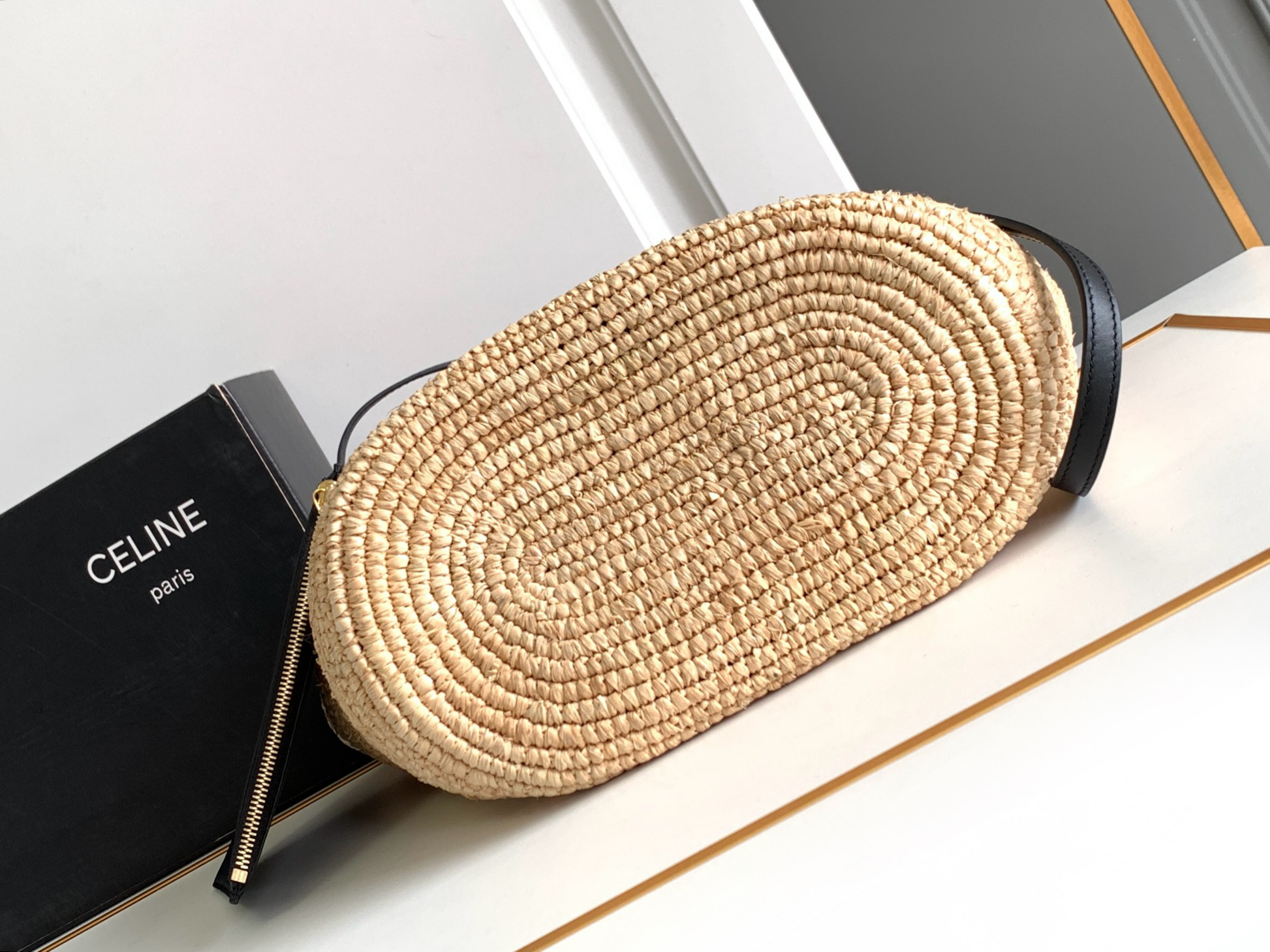 CELINE Teen Woven Plant-Fiber and Calfskin Bucket Bag - Image 4