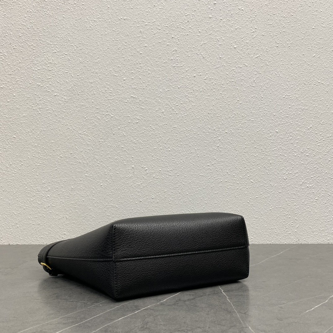 CELINE Cabas Anais Small Grained Calfskin Tote Bag - Image 4