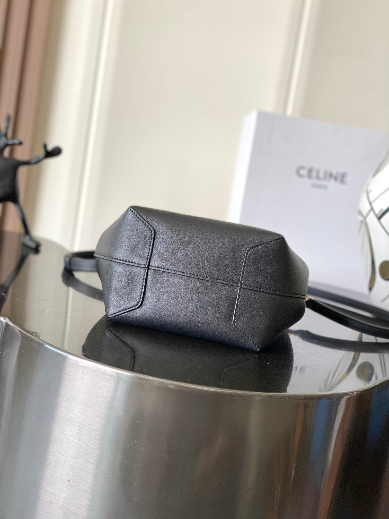 CELINE Teen Hobo Shoulder Bag - Image 4