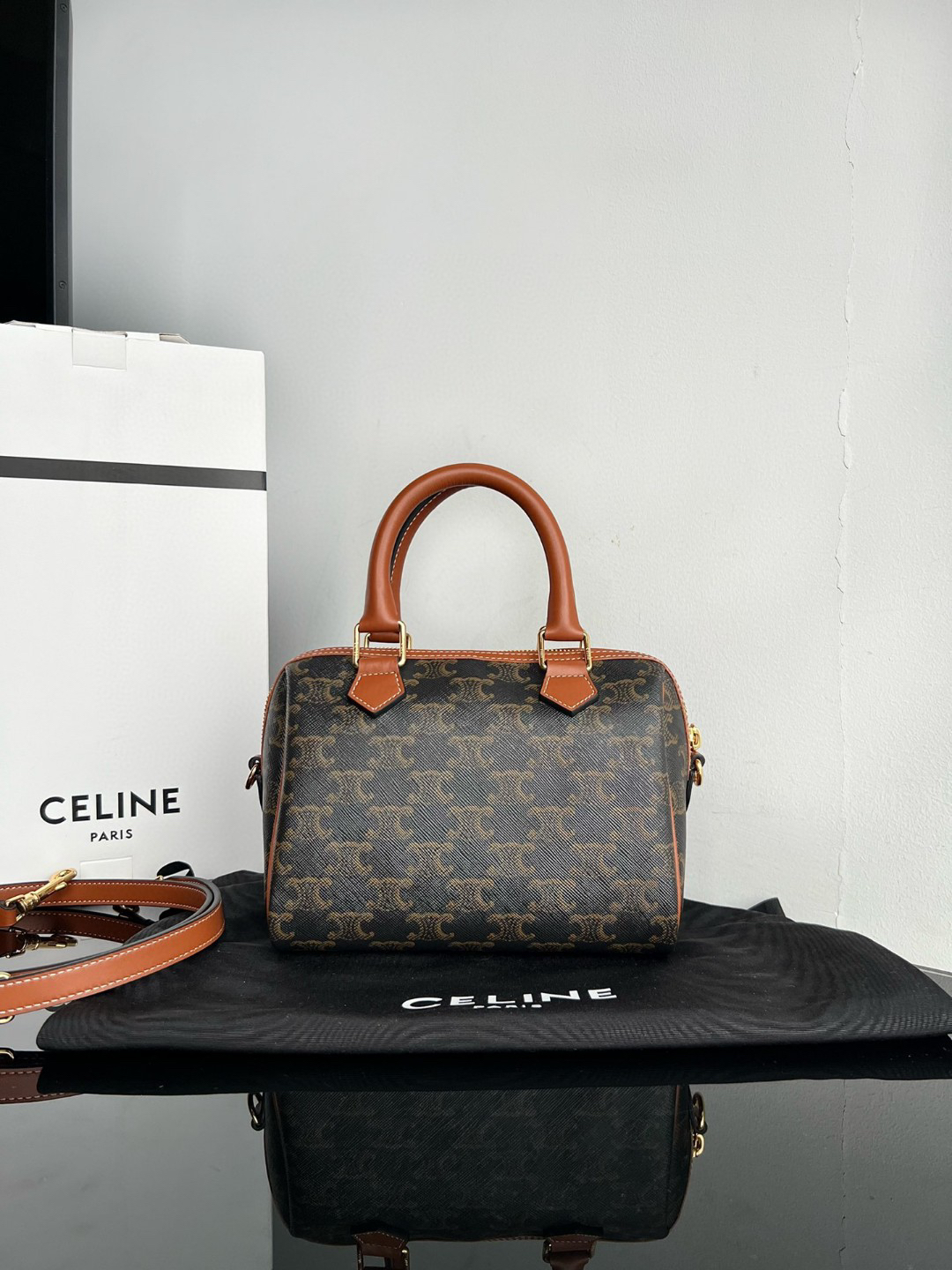 CELINE Triomphe Canvas Boston Handbag - Image 4