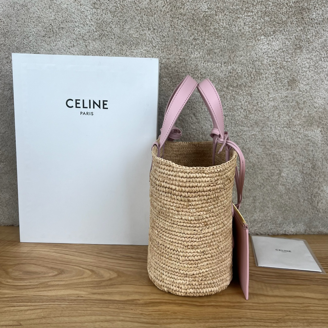 TEEN Soft Classic Handbag in Plant-Based Material and Cow Leather - Image 4