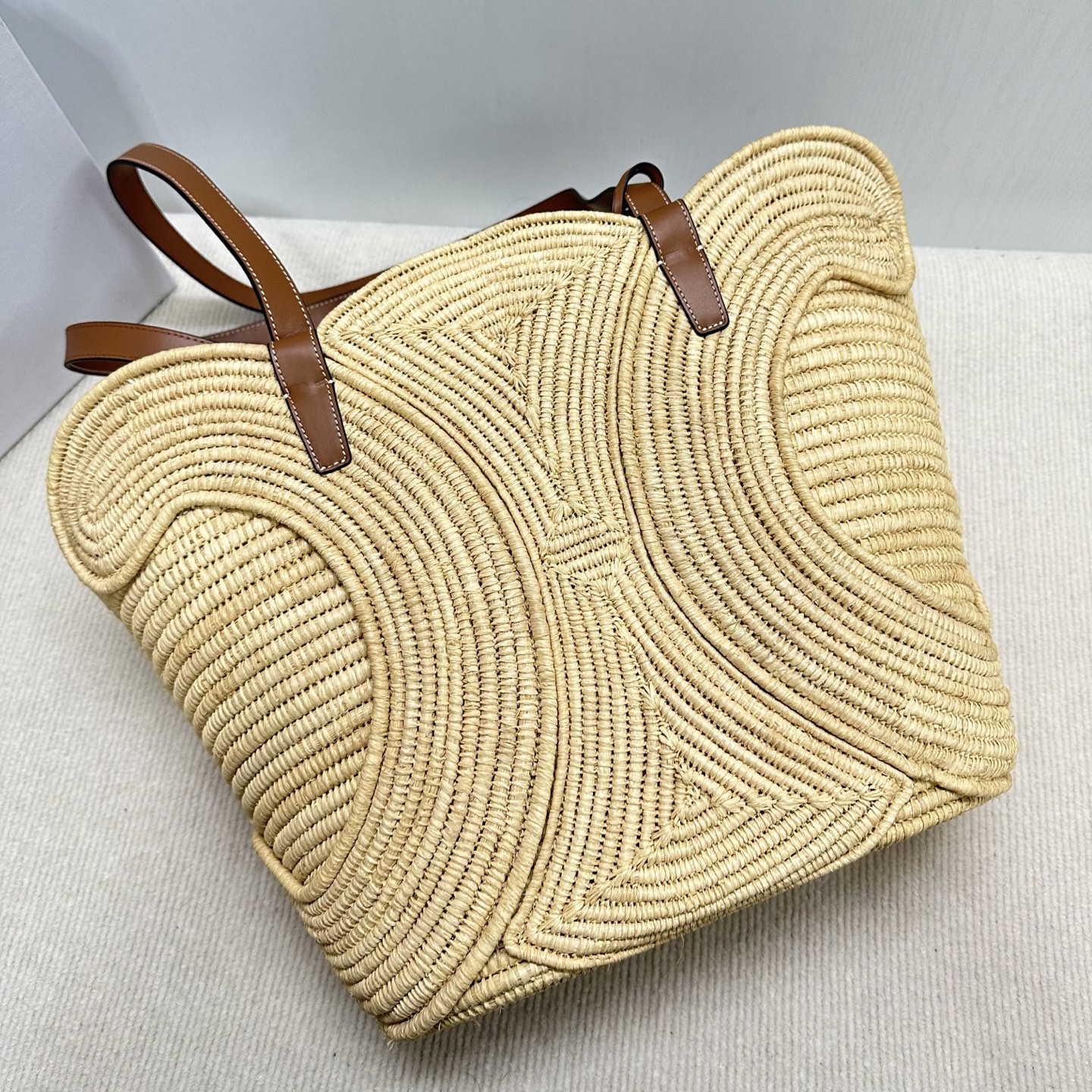 CELINE Medium Natural Fiber and Calfskin Woven Triomphe Handbag - Image 5