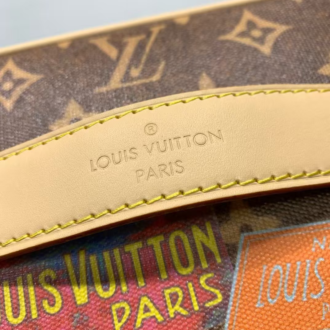 Louis Vuitton Monogram Cosmetic Pouch M14744 - Image 5