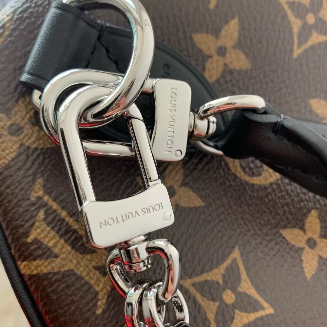 Louis Vuitton Speedy Soft 30 Dark Handbag - Image 5