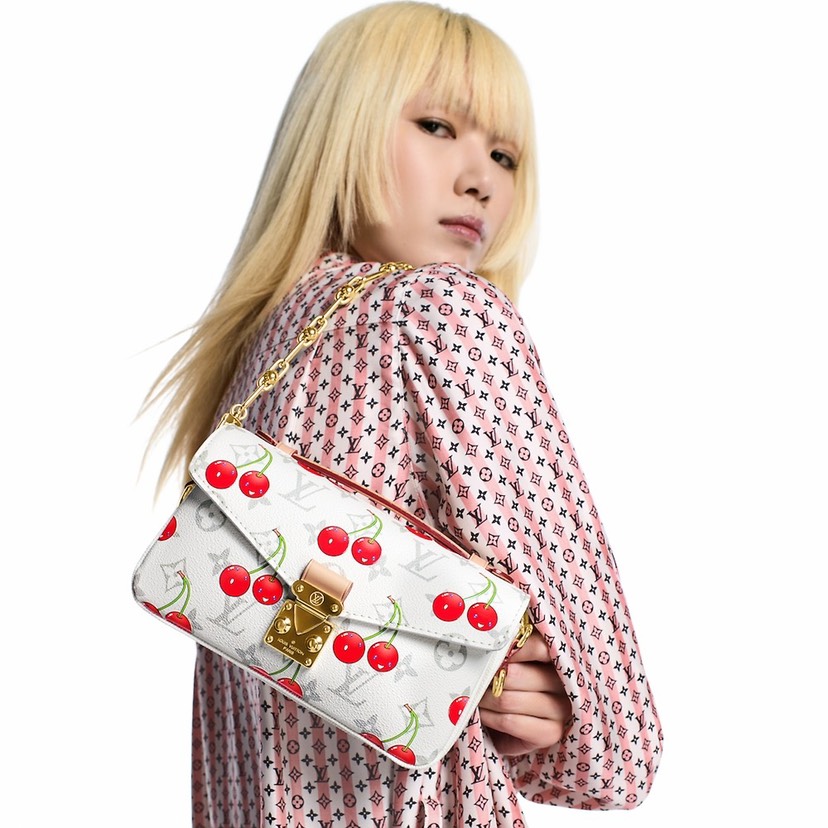Louis Vuitton x Takashi Murakami Pochette Metis East West - Image 5