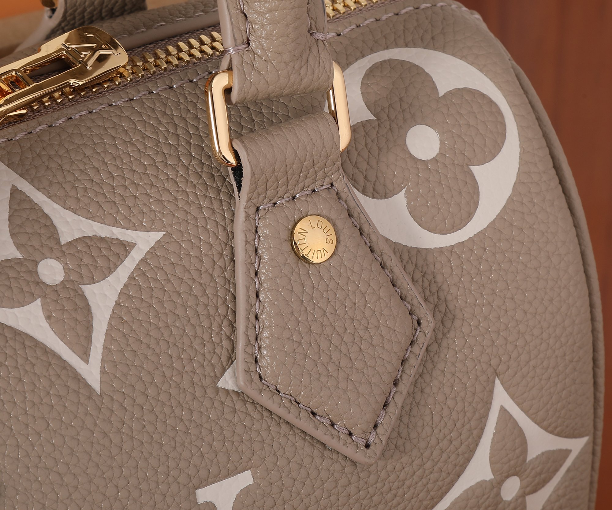Louis Vuitton Speedy Bandoulière 20 Monogram Empreinte Leather Bag - Image 5