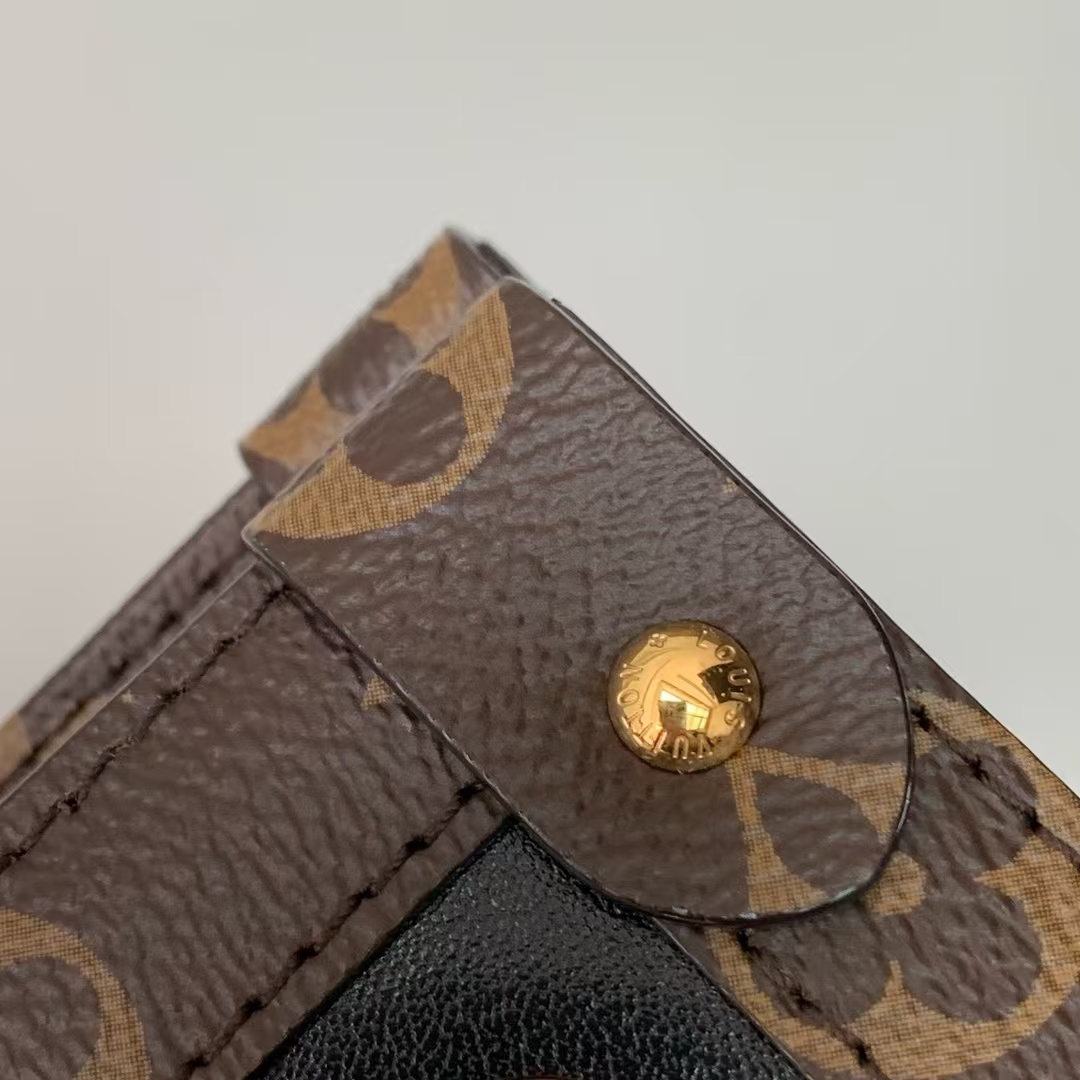 Louis Vuitton Nova Small Handbag M13140 - Image 5