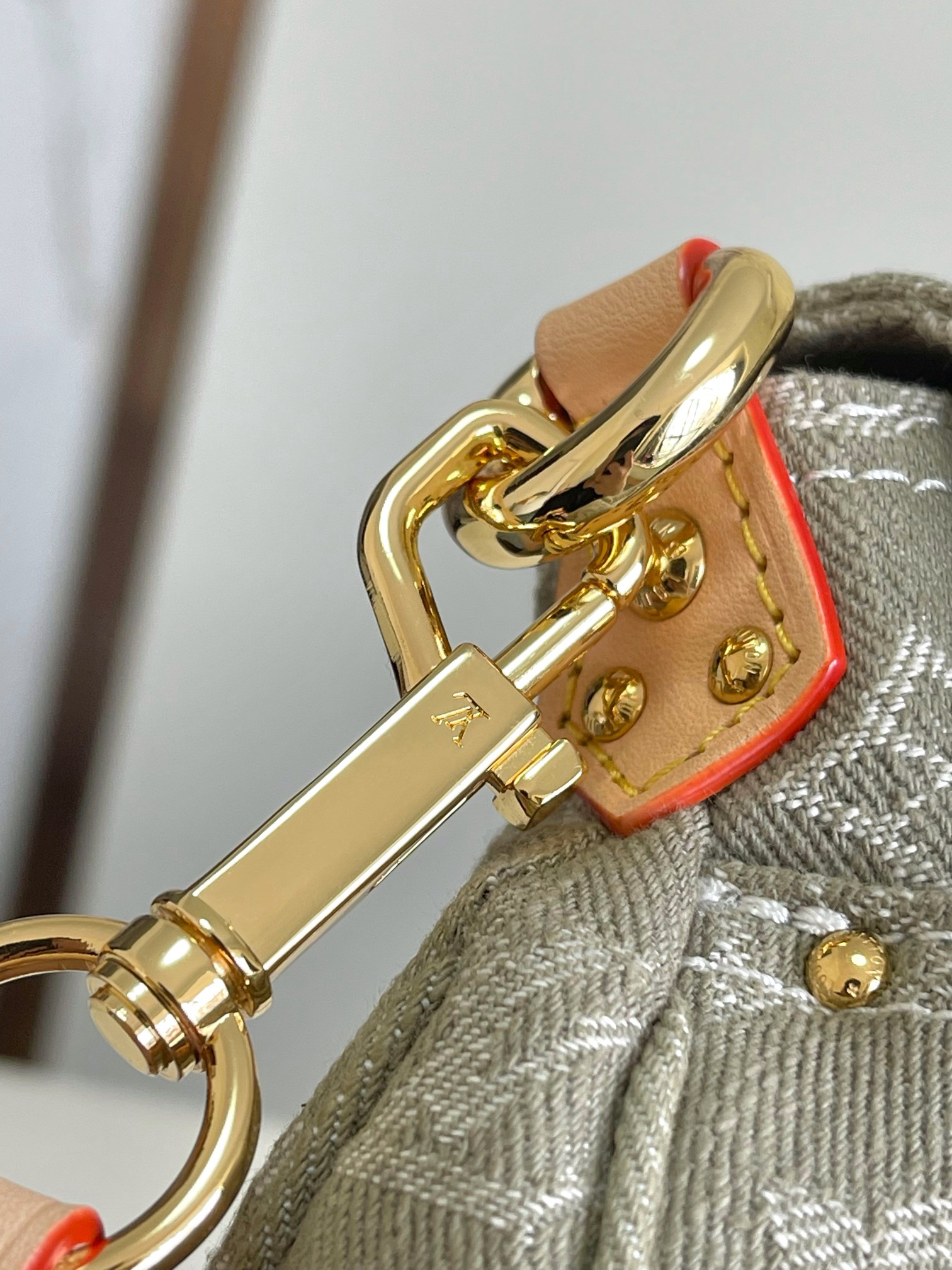 Louis Vuitton Sunset Bag in Khaki Denim - Image 5