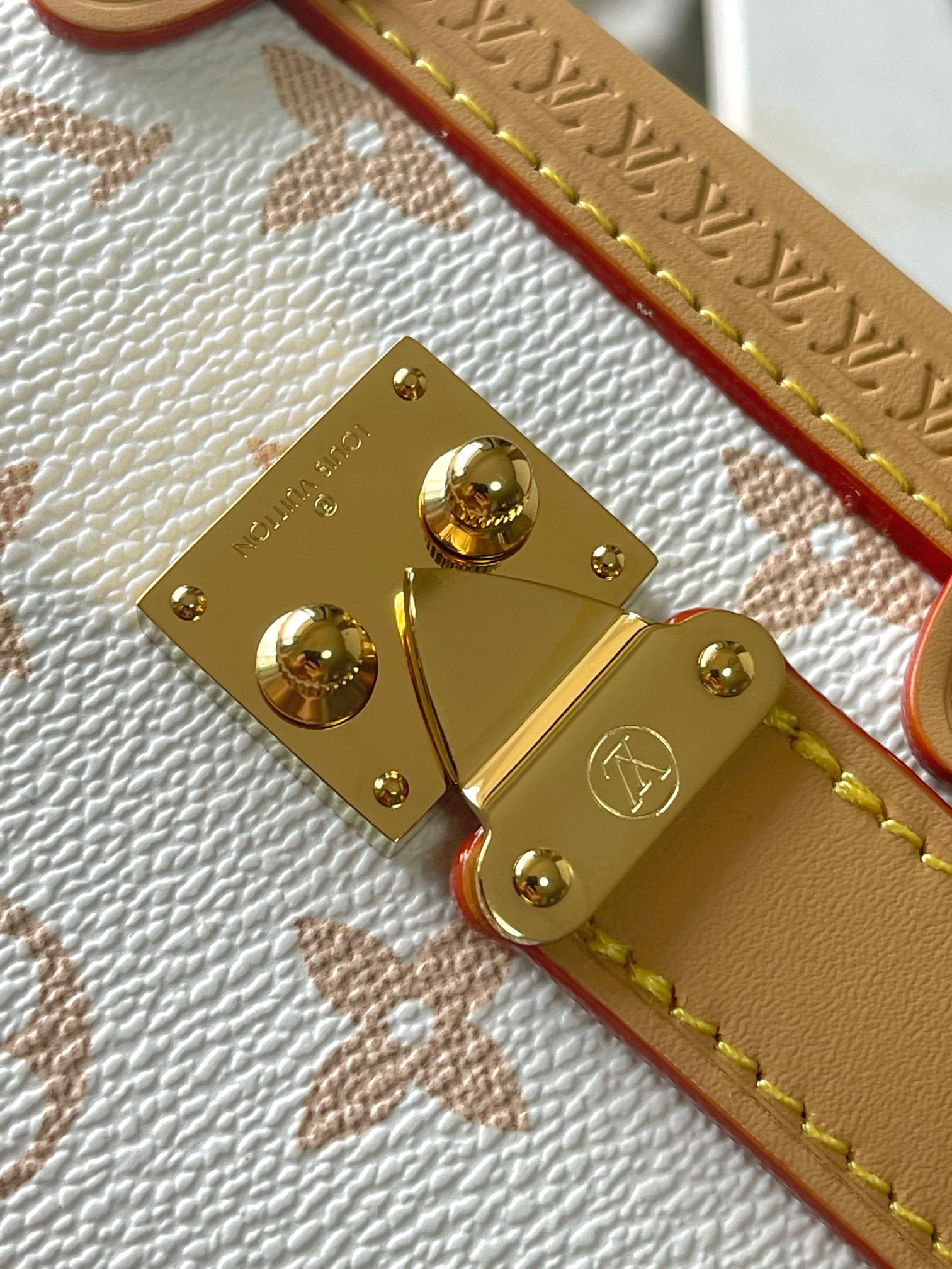 Louis Vuitton Side Trunk Medium Bag M26287 in Monogram Dune - Image 5