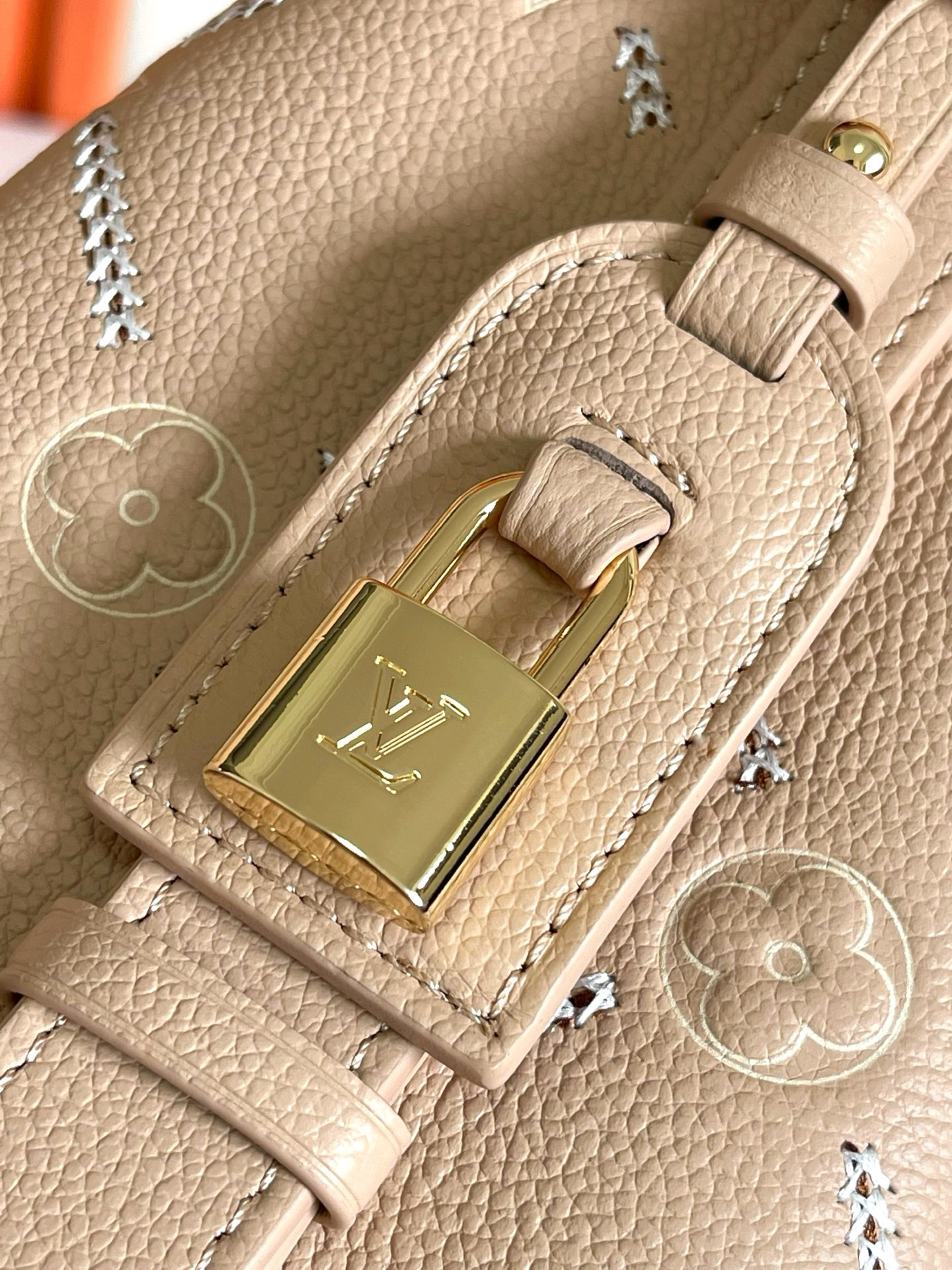 Louis Vuitton All In Medium Crossbody Bag in Monogram Empreinte Leather - Image 5