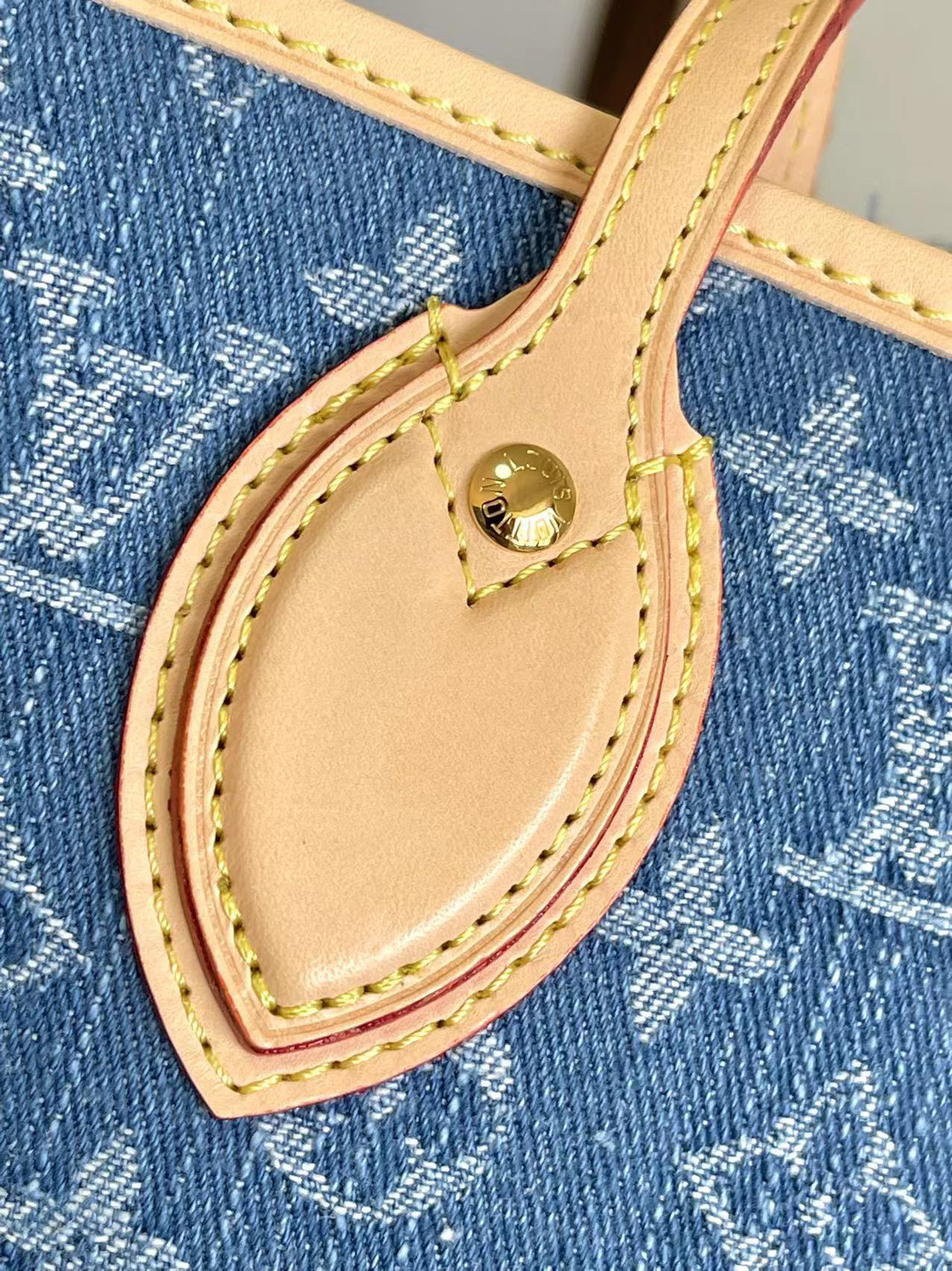 Louis Vuitton Neverfull MM Blue Denim Tote Bag - Image 5
