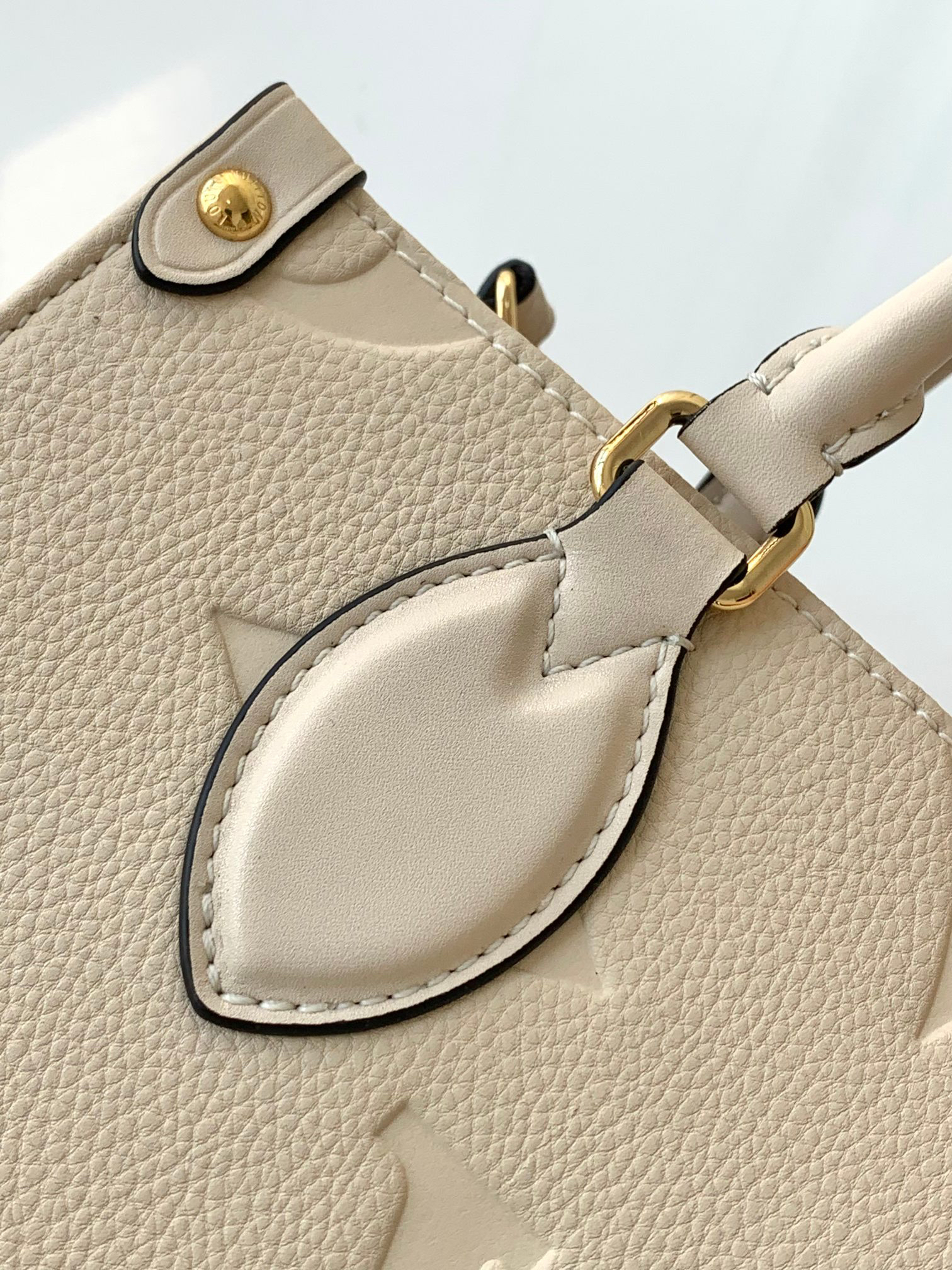 Louis Vuitton OnTheGo Mini Tote Bag in Monogram Empreinte Leather - Image 5