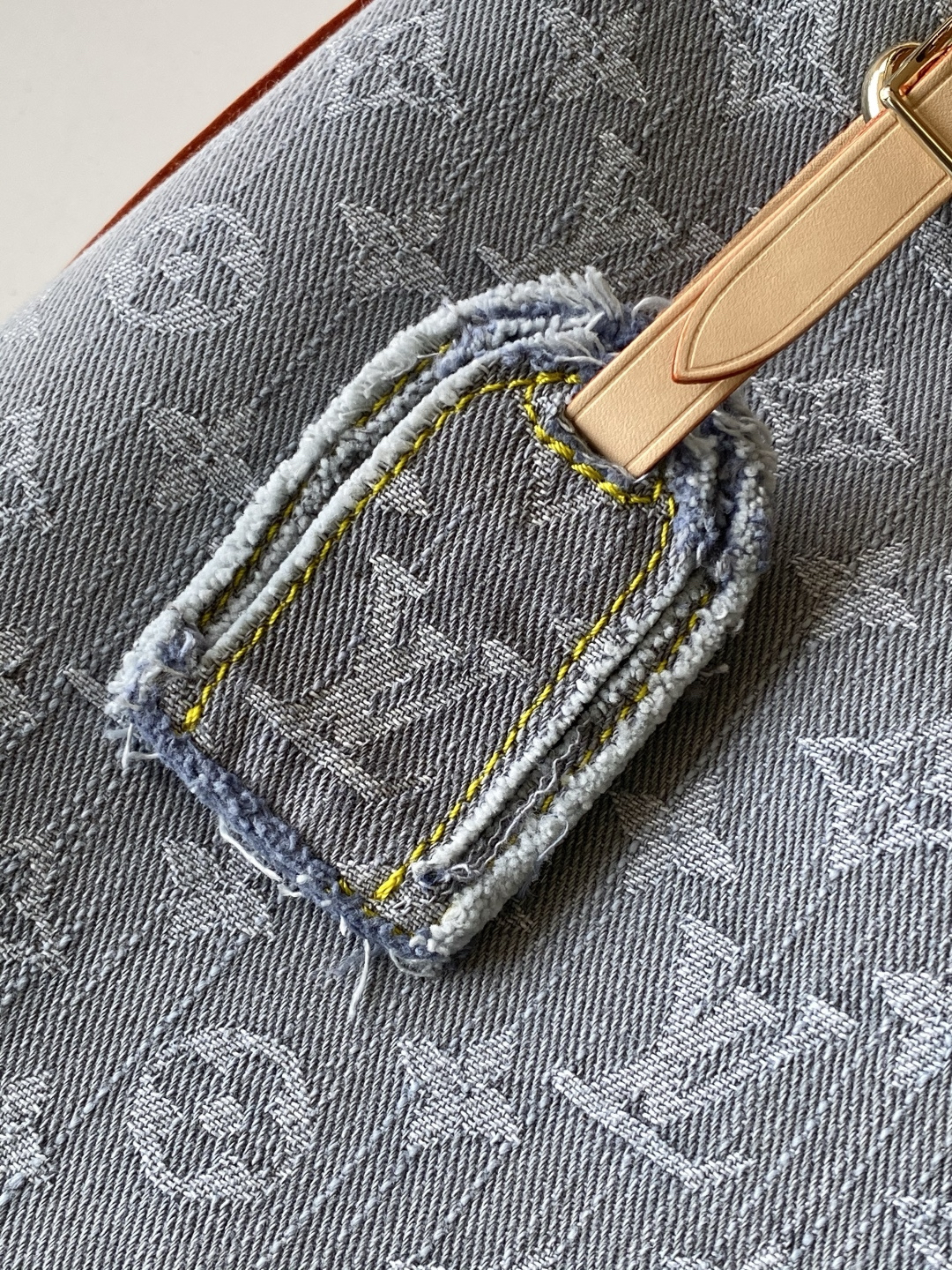 Louis Vuitton CarryAll MM Monogram Denim Handbag - Image 5