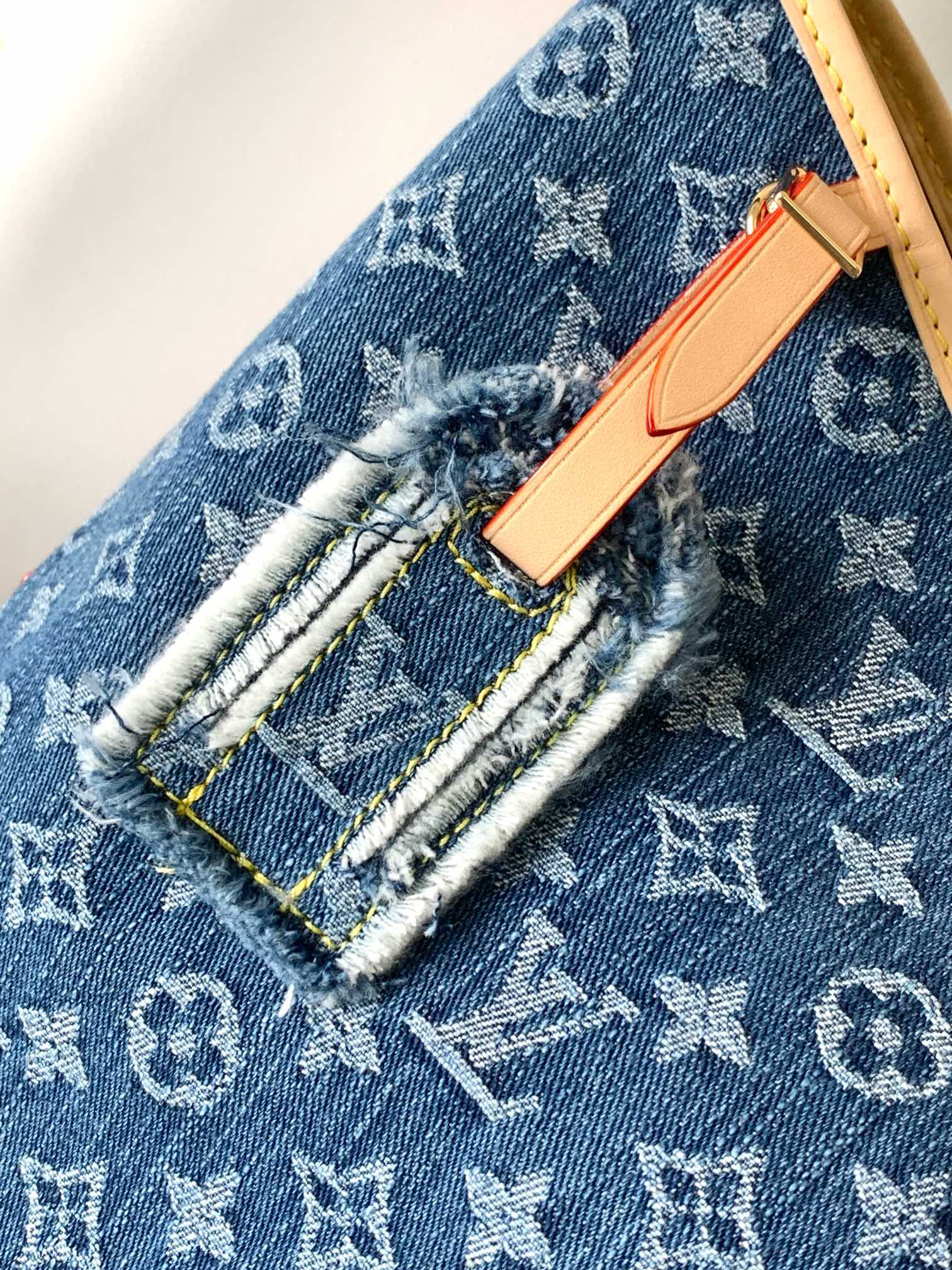 Louis Vuitton CarryAll MM Handbag in Blue Denim - Image 5