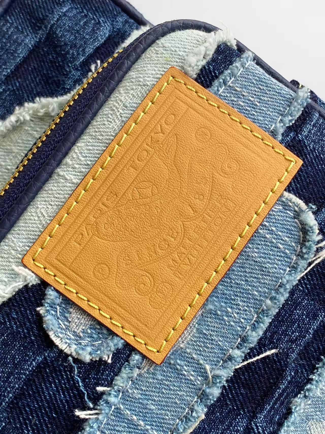 Louis Vuitton Monogram Heritage Shoulder Bag - Image 5