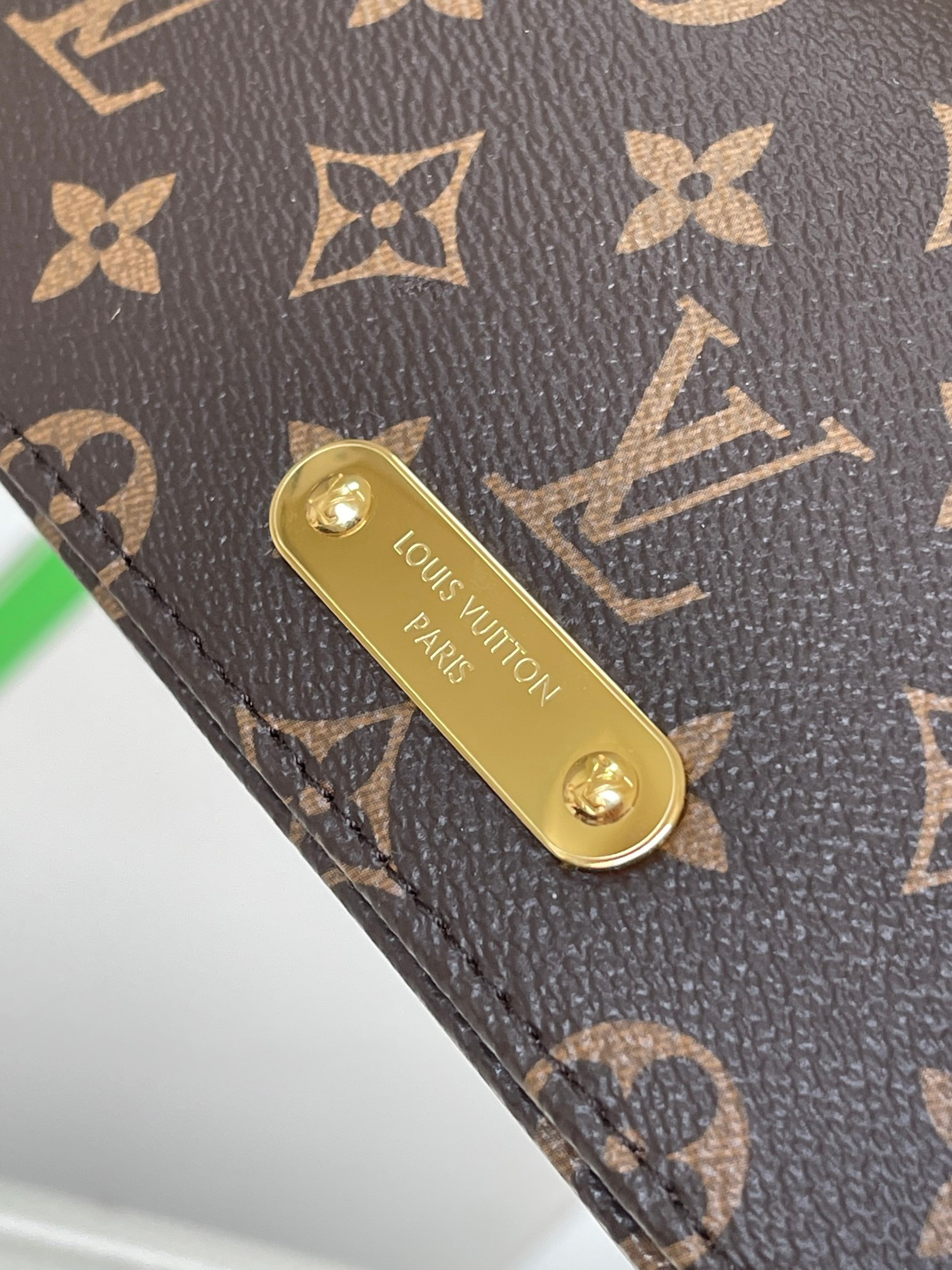 Louis Vuitton Lily Wallet on Chain M82509 - Image 5