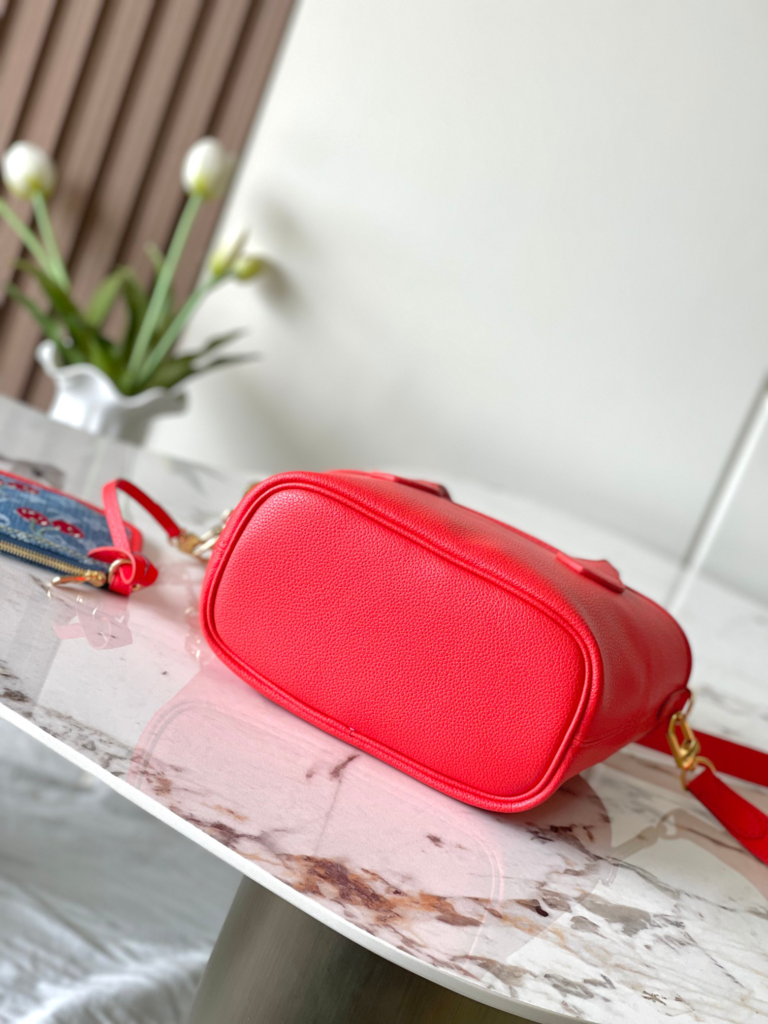 Louis Vuitton Neverfull Inside Out BB Handbag in Monogram Cherry Denim - Image 5