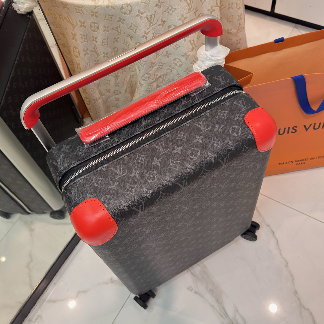 Louis Vuitton Horizon 55 Four-Wheel Carry-On Suitcase in Monogram Canvas - Image 5