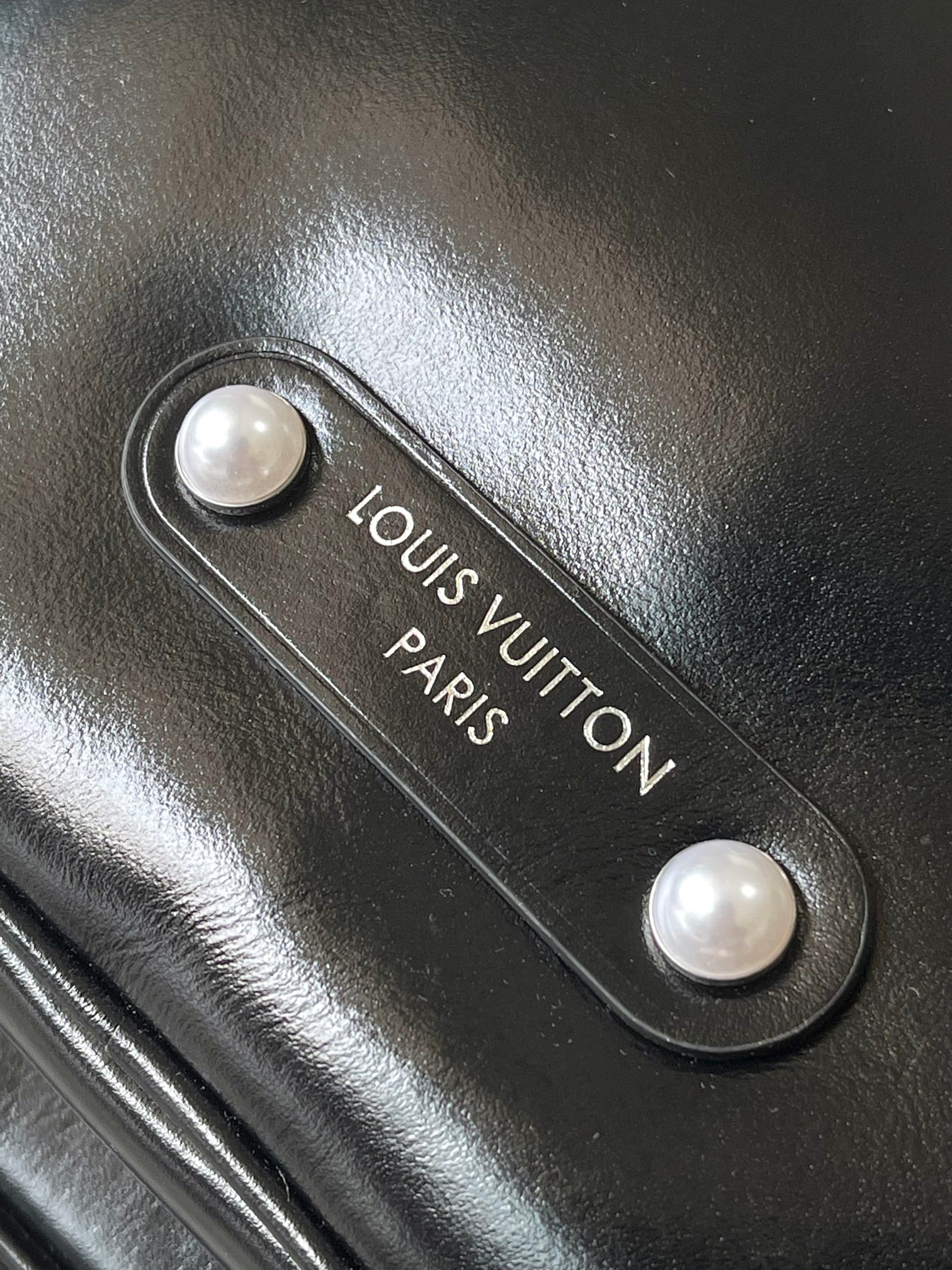 Noé Cargo Small Bucket Handbag - Image 5