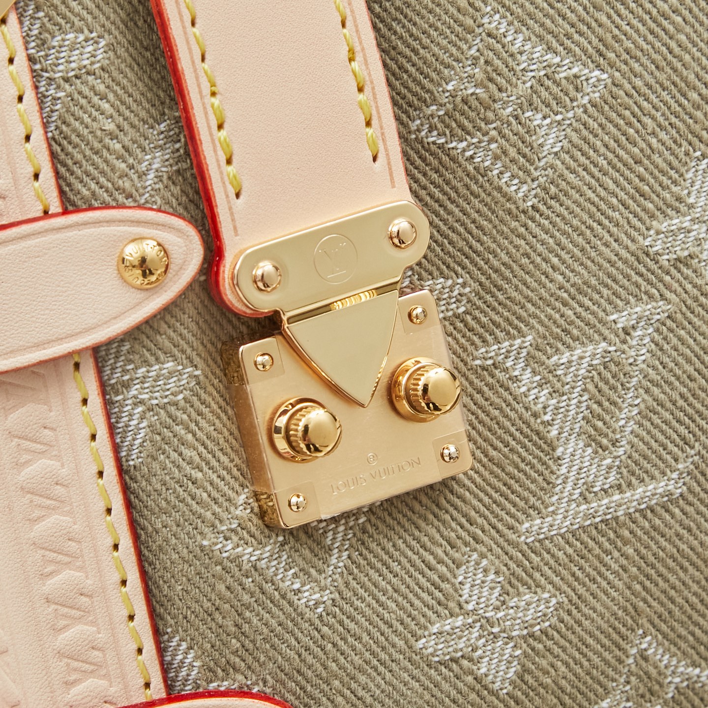 Louis Vuitton Green Denim Rendez-Vous Side Trunk East-West Handbag - Image 5