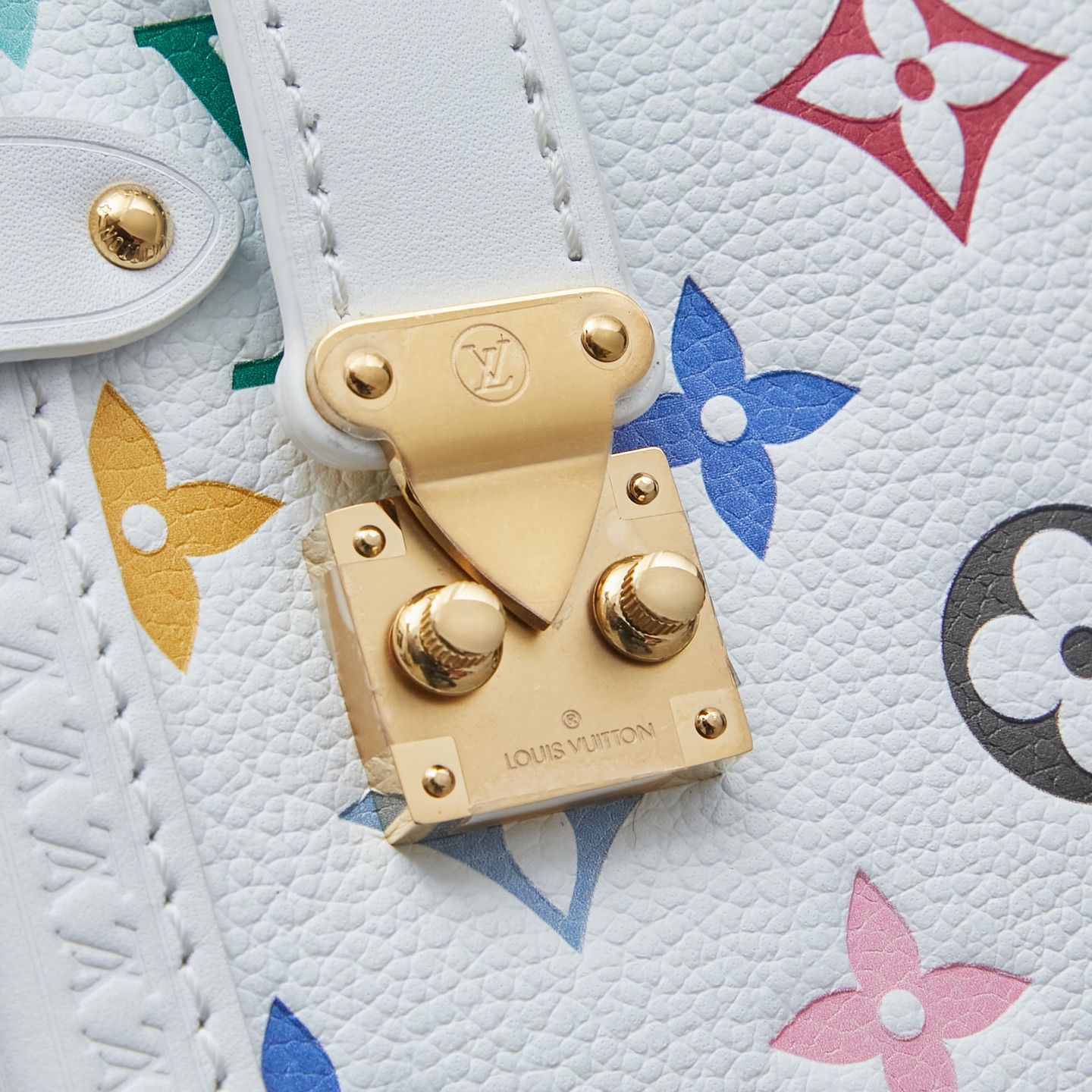 Louis Vuitton Side Trunk MM Bag M14046 in White Monogram Leather - Image 5