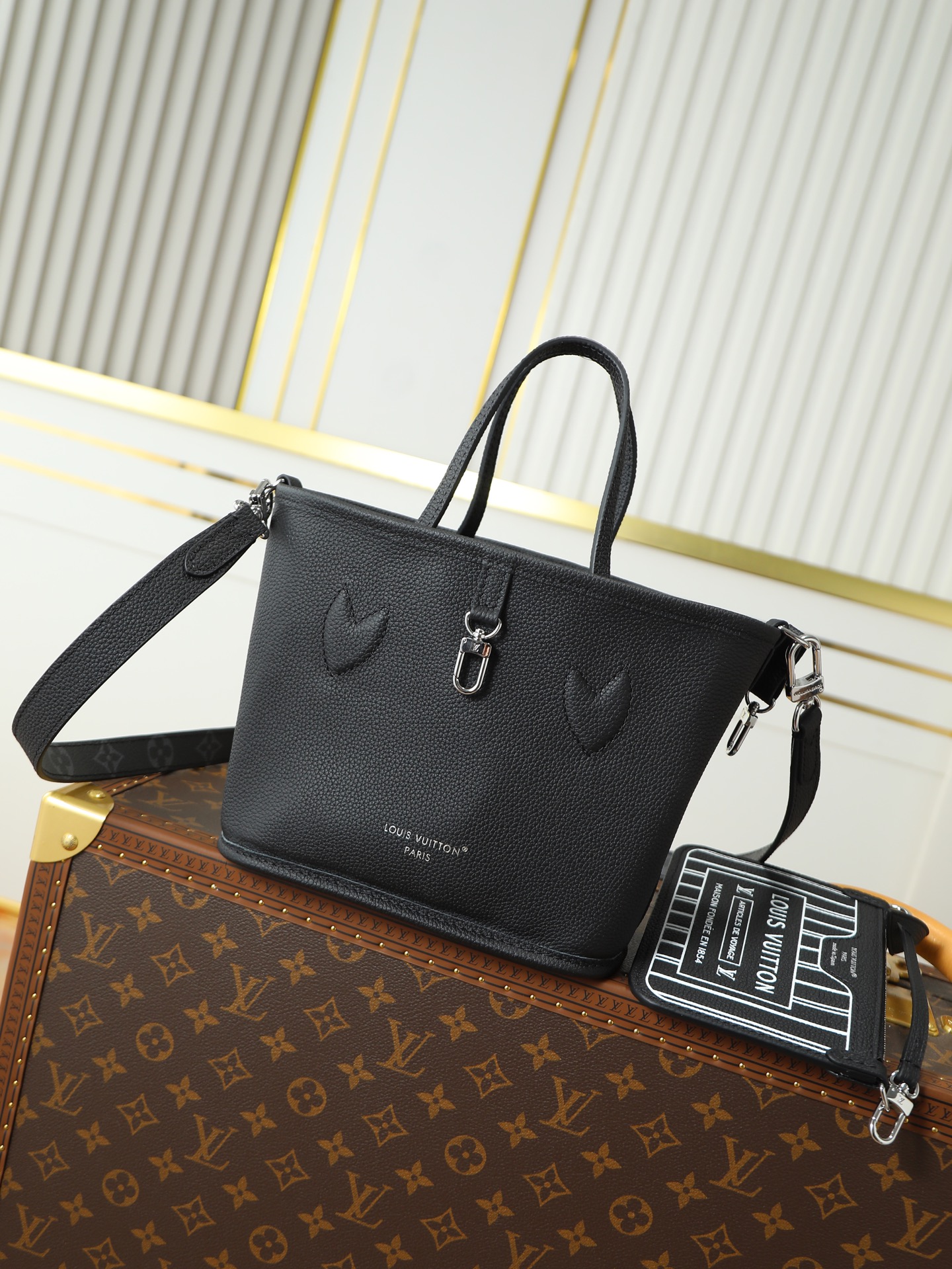 Louis Vuitton Neverfull Bandouliere Inside Out BB Reversible Tote Bag - Image 5
