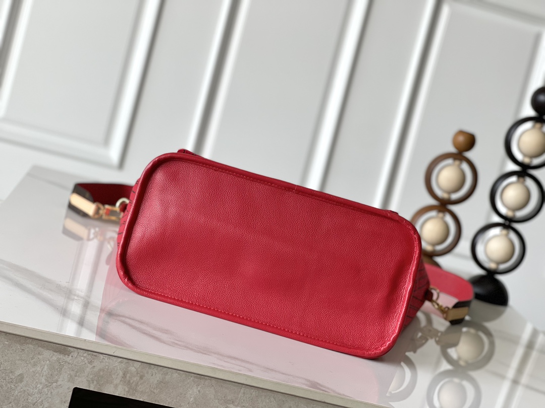 Neverfull MM Handbag in Damier Azur Canvas - Image 5