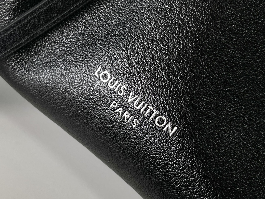 Louis Vuitton CarryAll Cargo Small Crossbody Bag - Image 5