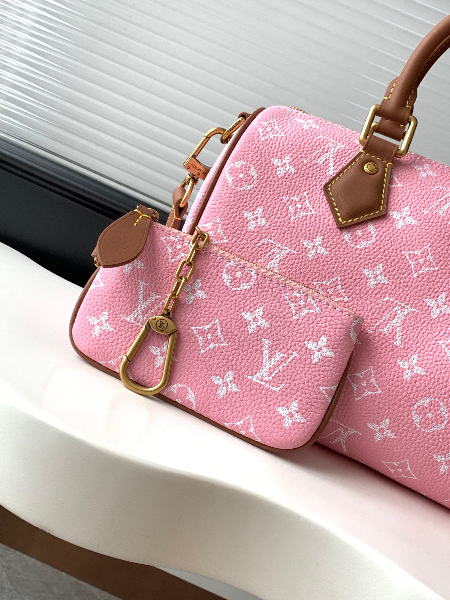 Louis Vuitton Speedy P9 Bandoulière 25 Monogram Leather Handbag - Image 5