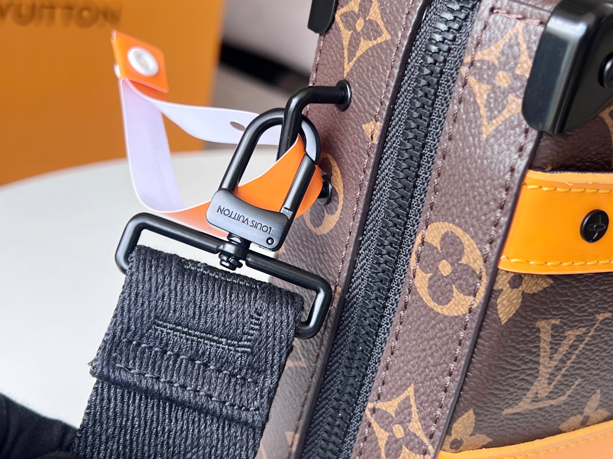 Louis Vuitton Handle Soft Trunk Bag M46689 - Image 5