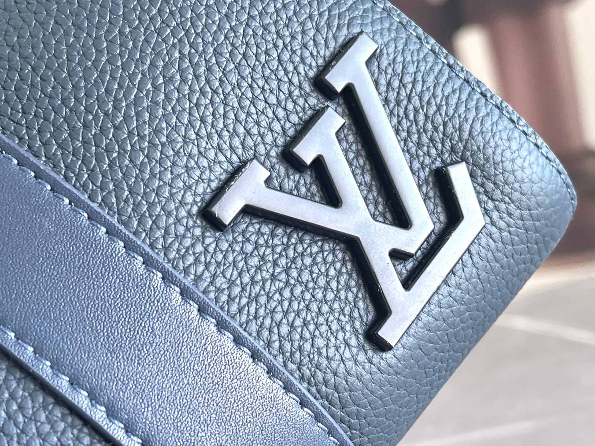 Louis Vuitton City Keepall Bag - Image 5