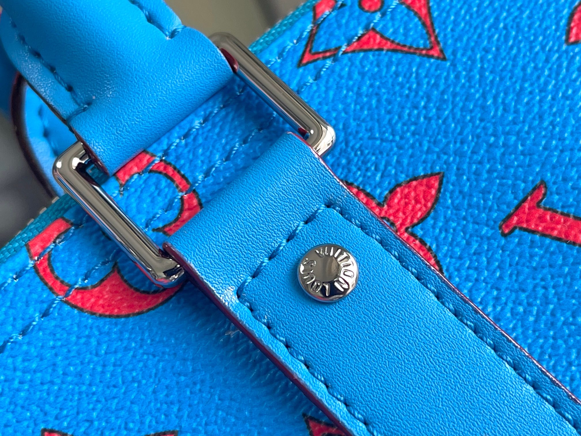 Louis Vuitton Keepall Bandouliere 50 Travel Bag Blue Monogram Bandana - Image 5