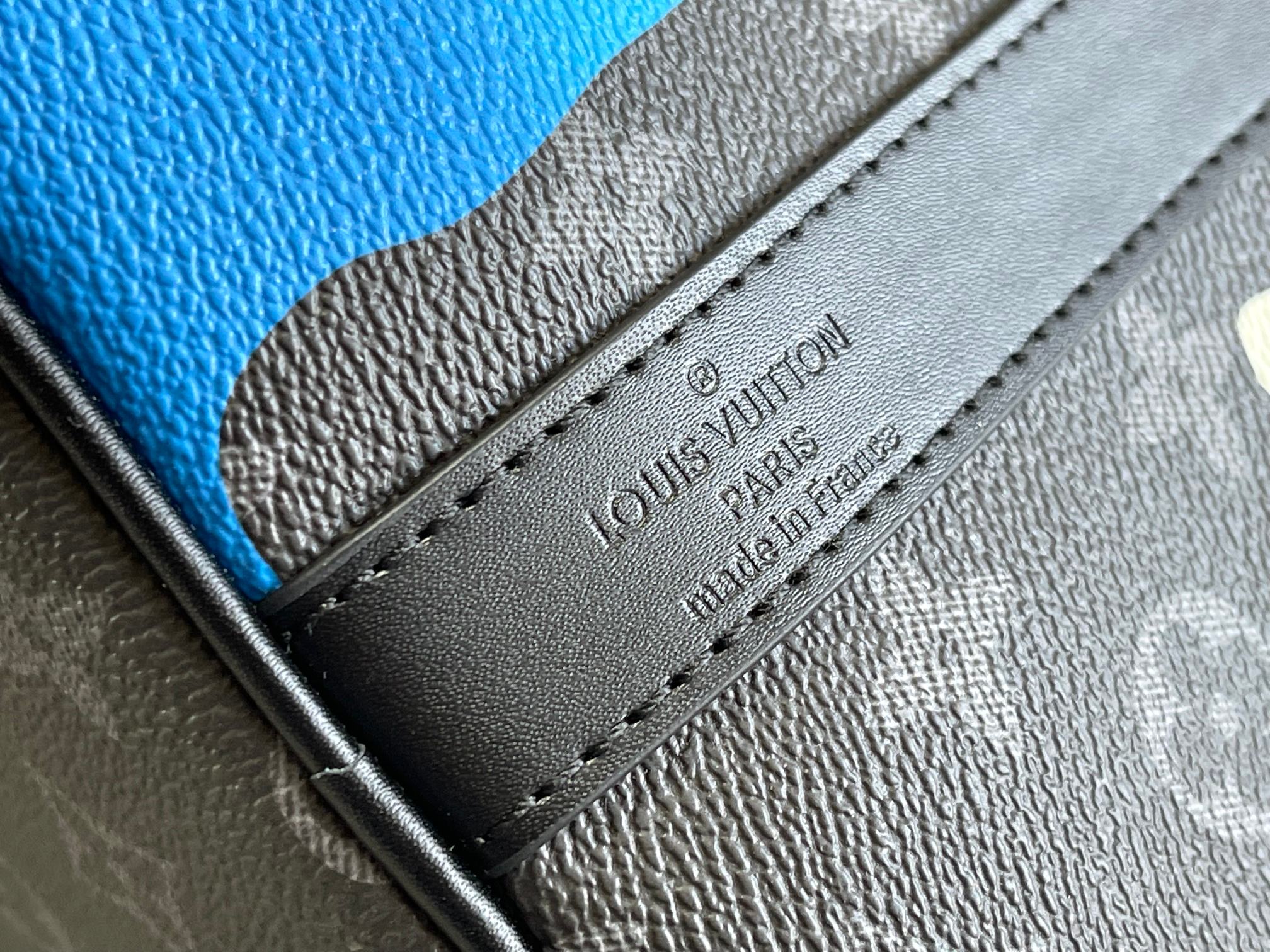 Louis Vuitton Keepall 45 Travel Bag - Image 5