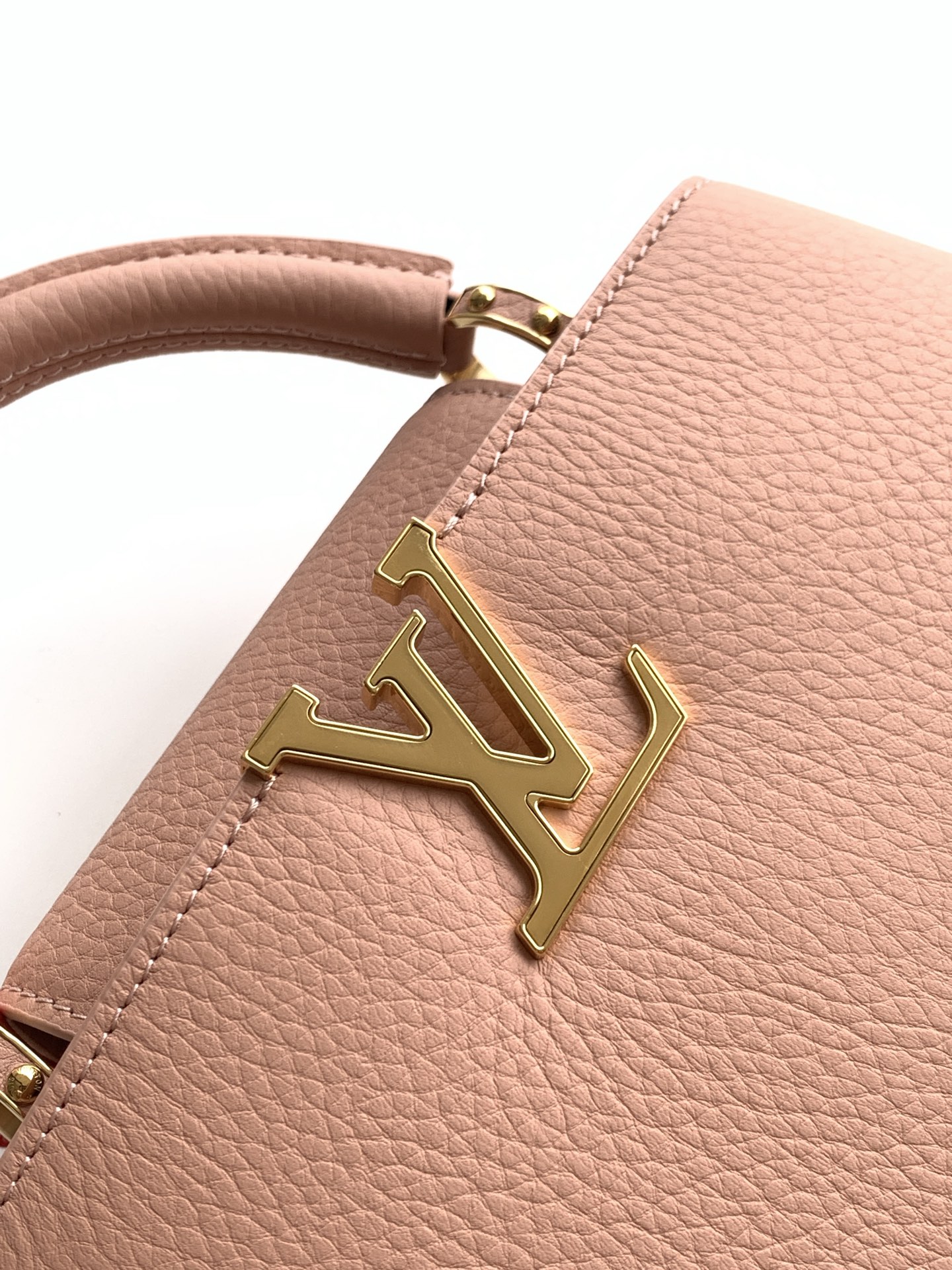 Louis Vuitton Capucines M28245 Small Pink Taurillon Leather Handbag - Image 5