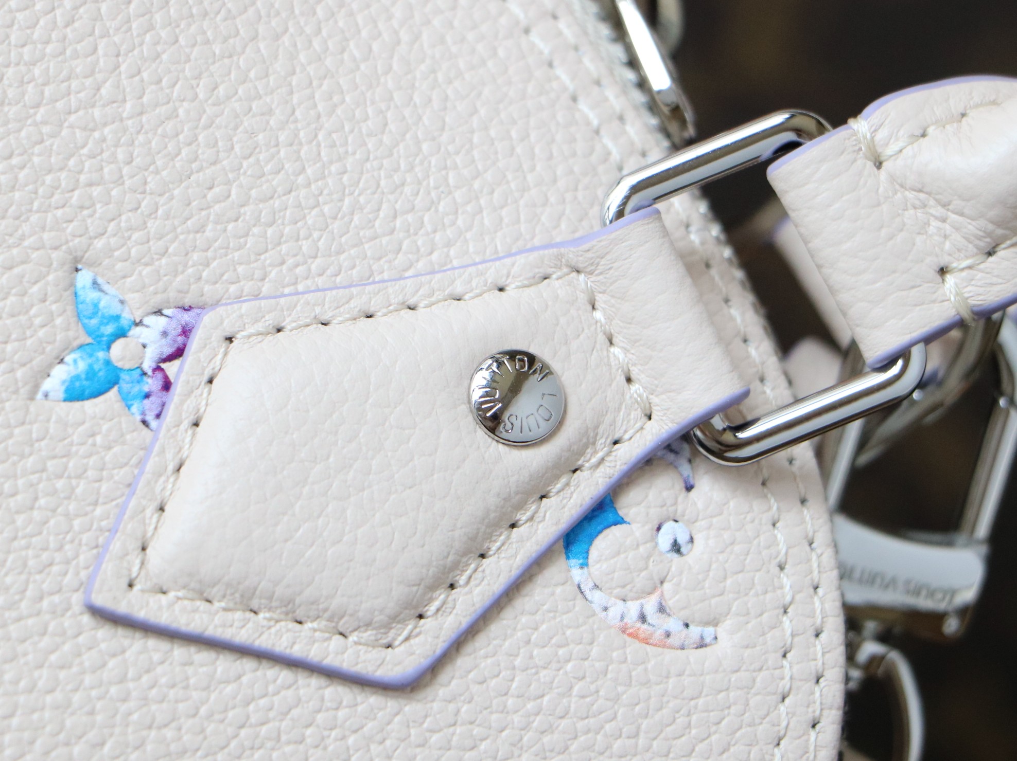 Louis Vuitton Alma BB Handbag in Monogram Empreinte - Image 5
