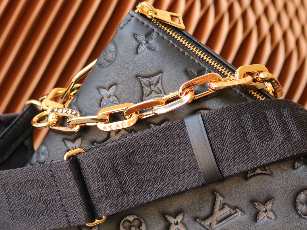 Louis Vuitton Coussin Small Handbag M57790 - Black - Image 5