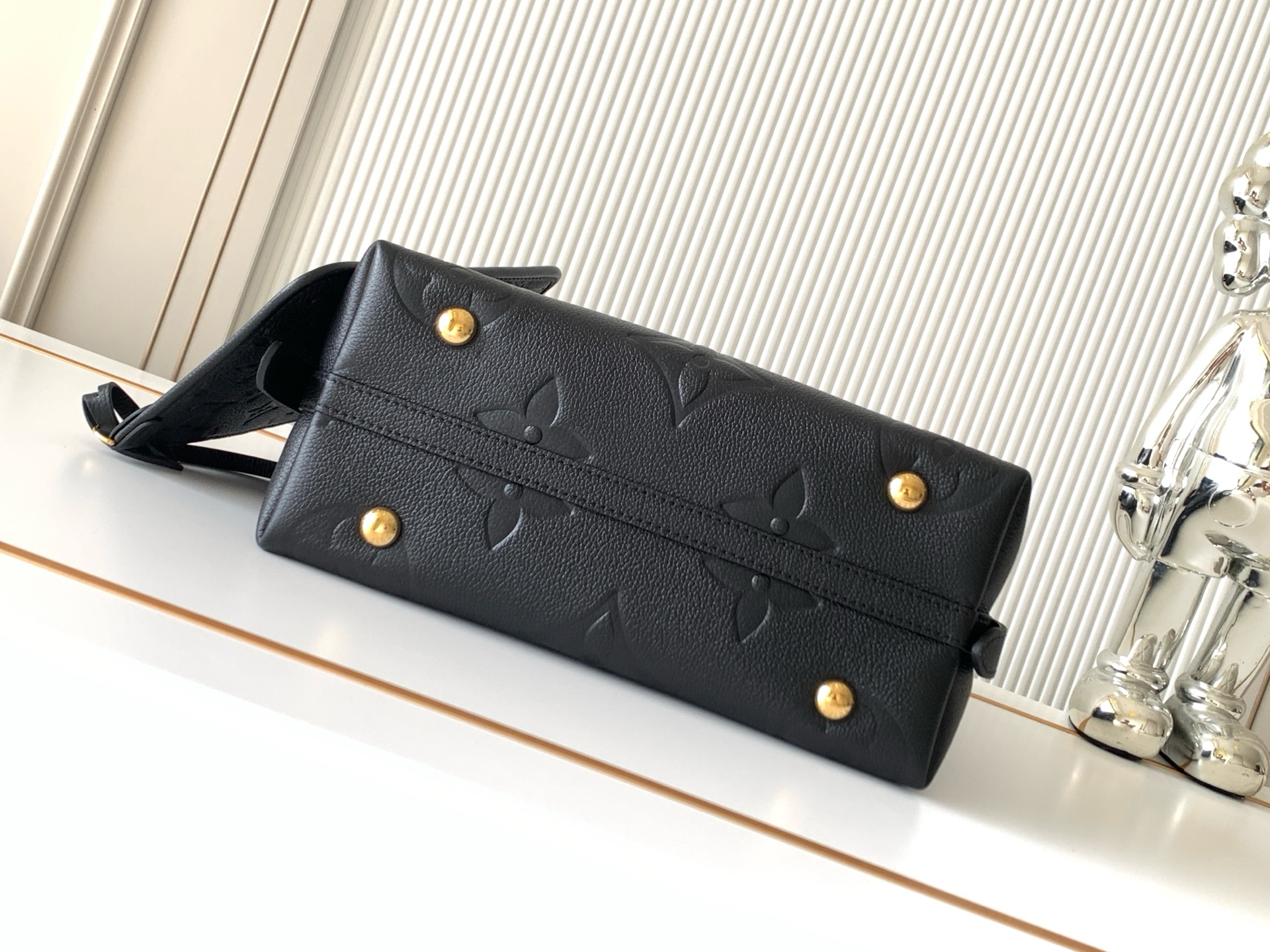 Louis Vuitton CarryAll PM Handbag M46288 - Image 5