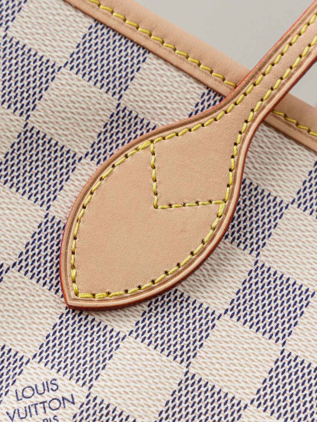 Louis Vuitton Neverfull GM Tote Bag in Damier Azur Canvas - Image 5