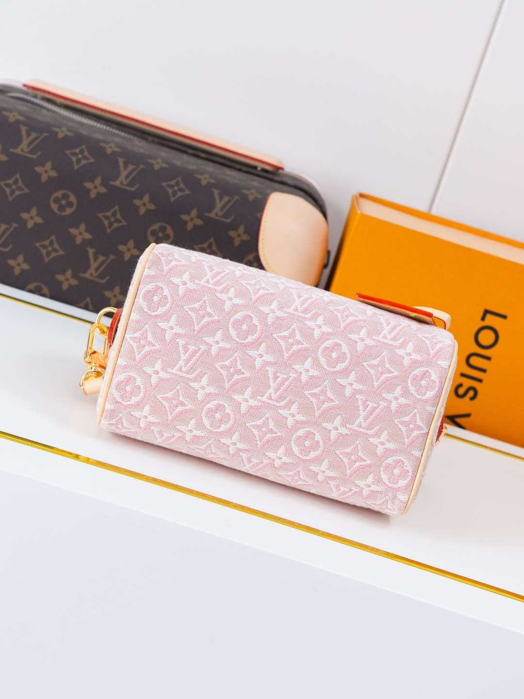 Louis Vuitton Speedy Bandoulière 20 Monogram Emblème Handbag - Image 5