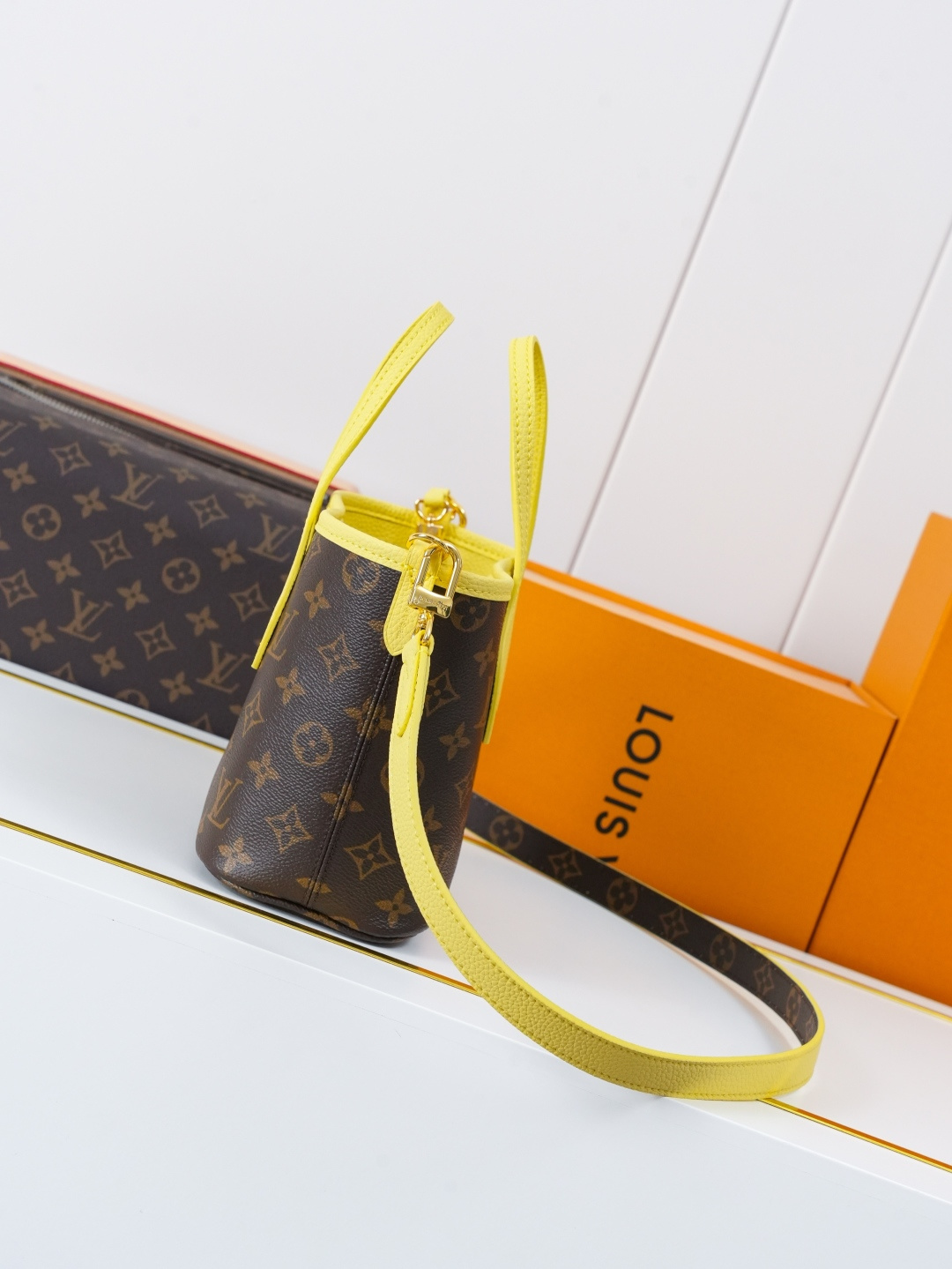 Louis Vuitton Neverfull Inside Out BB Handbag - Image 5
