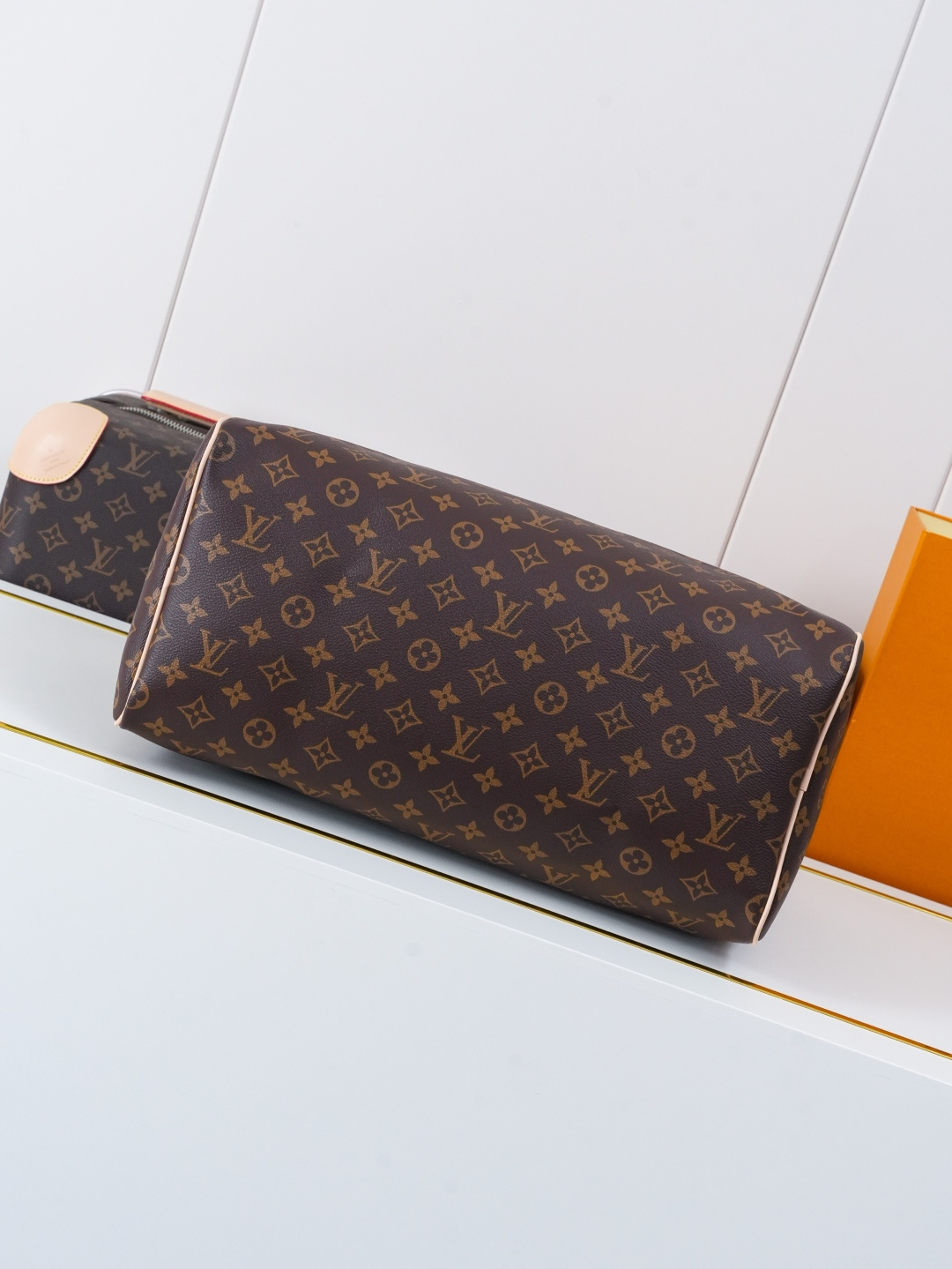 Louis Vuitton Speedy Bandouliere 40 Monogram Handbag - Image 5