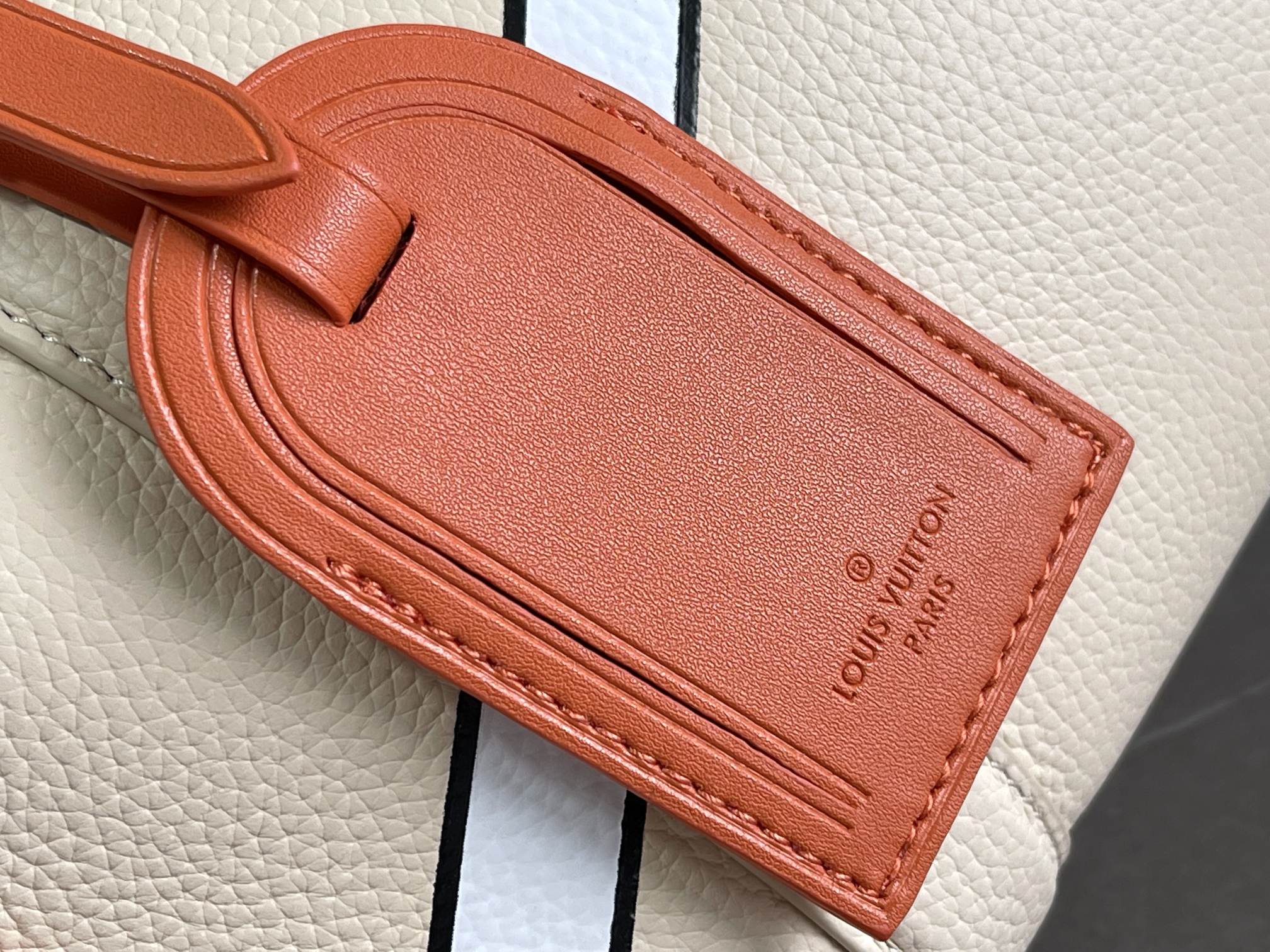 Louis Vuitton City Keepall Bag in Aerogram Calfskin - Image 5