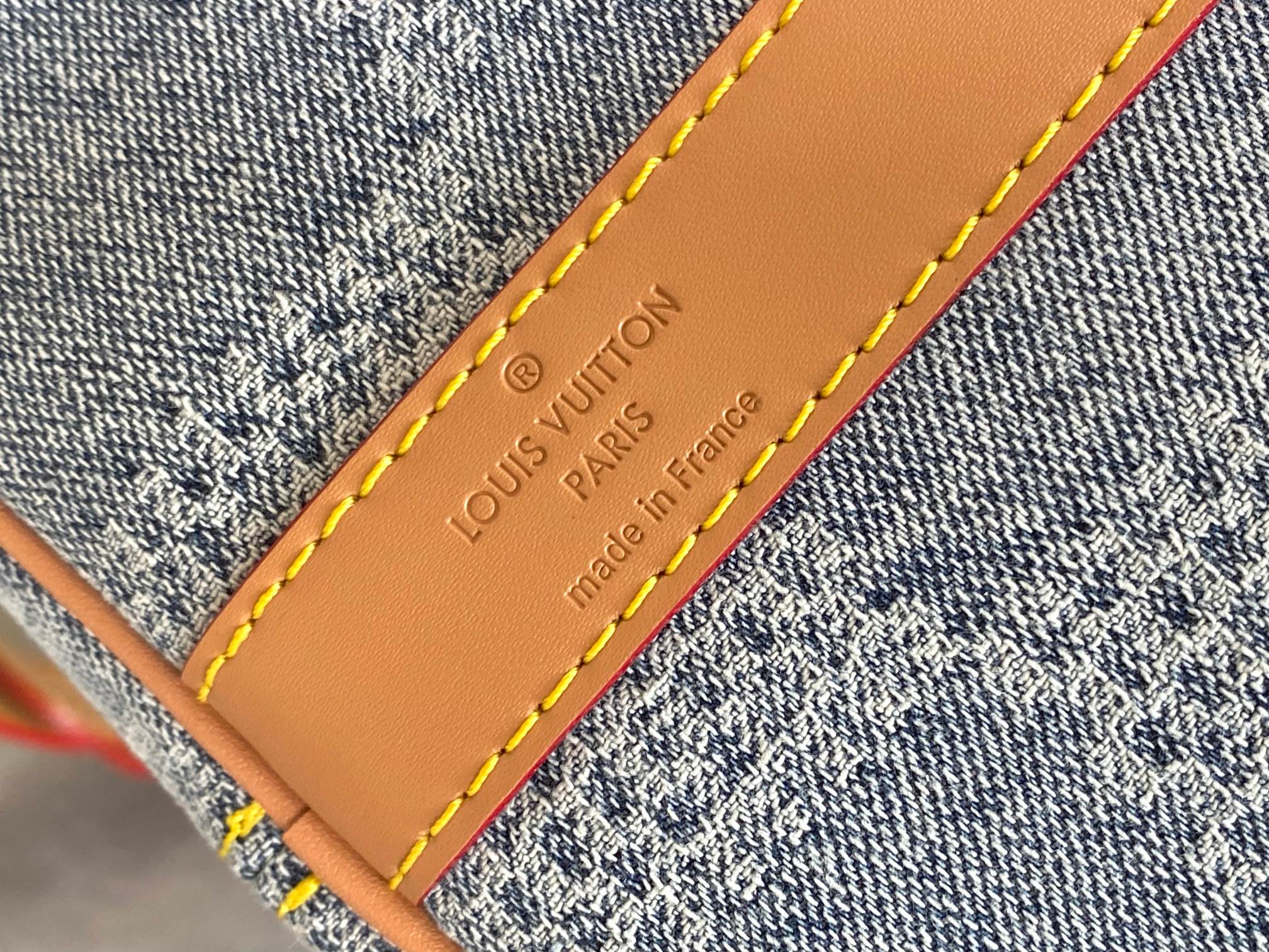 Louis Vuitton Keepall Bandoulière 50 Travel Bag - Image 5