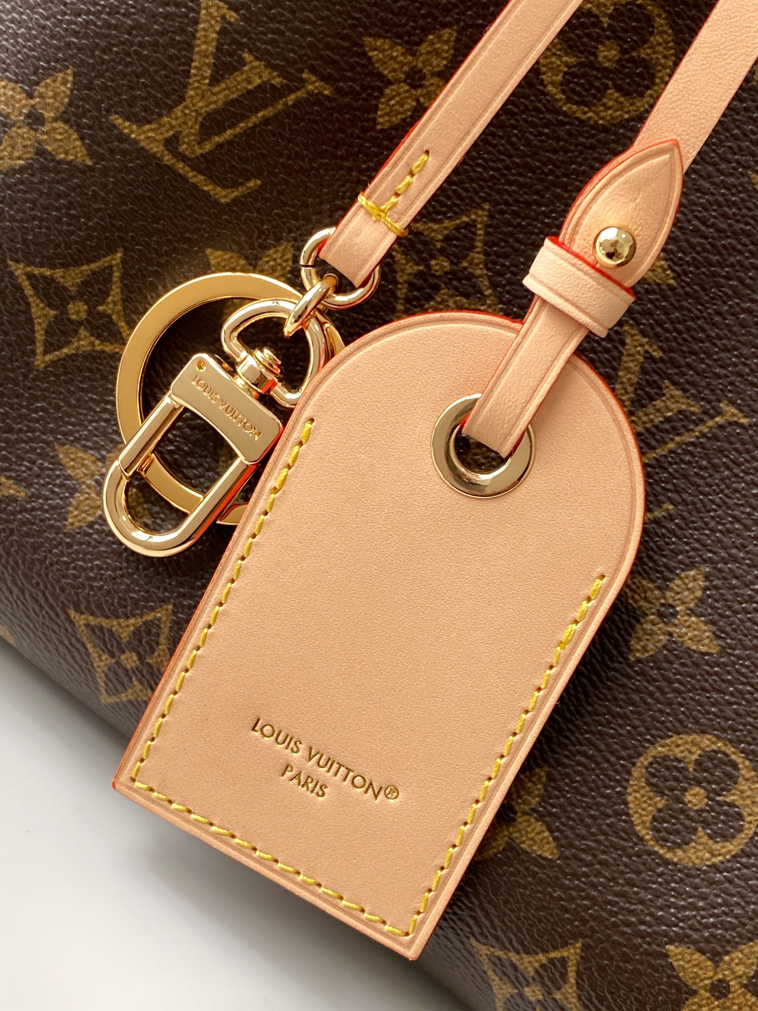 Louis Vuitton Artsy Handbag M25877 - Image 5