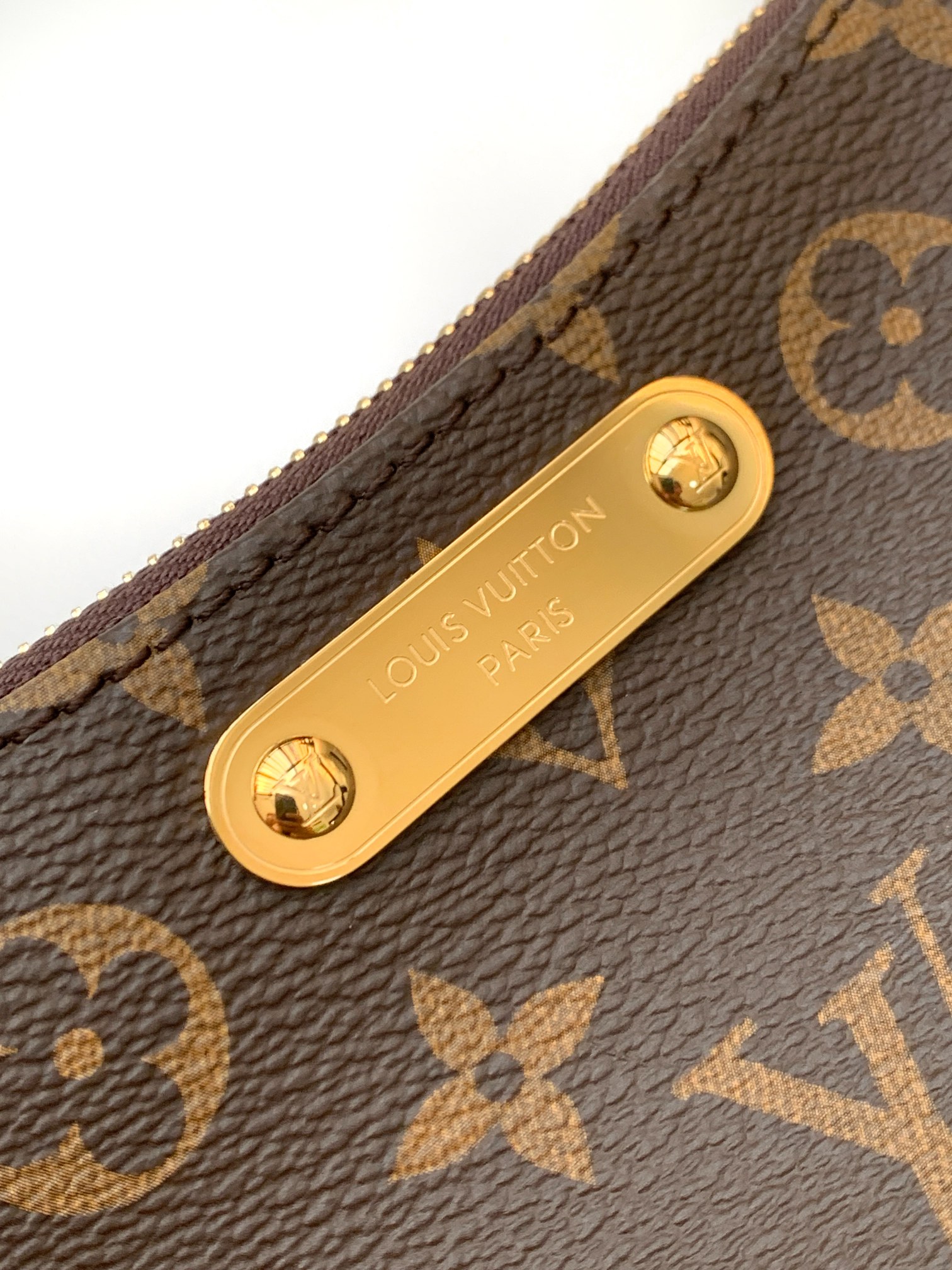 Louis Vuitton Liv Pochette Double Monogram Shoulder Bag - Image 5