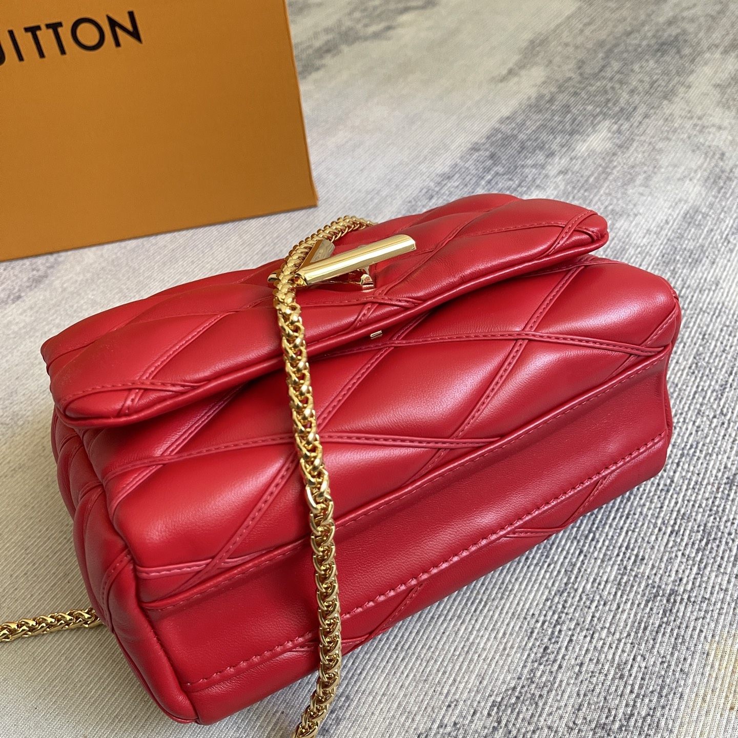 Louis Vuitton GO-14 Medium Handbag - Image 5