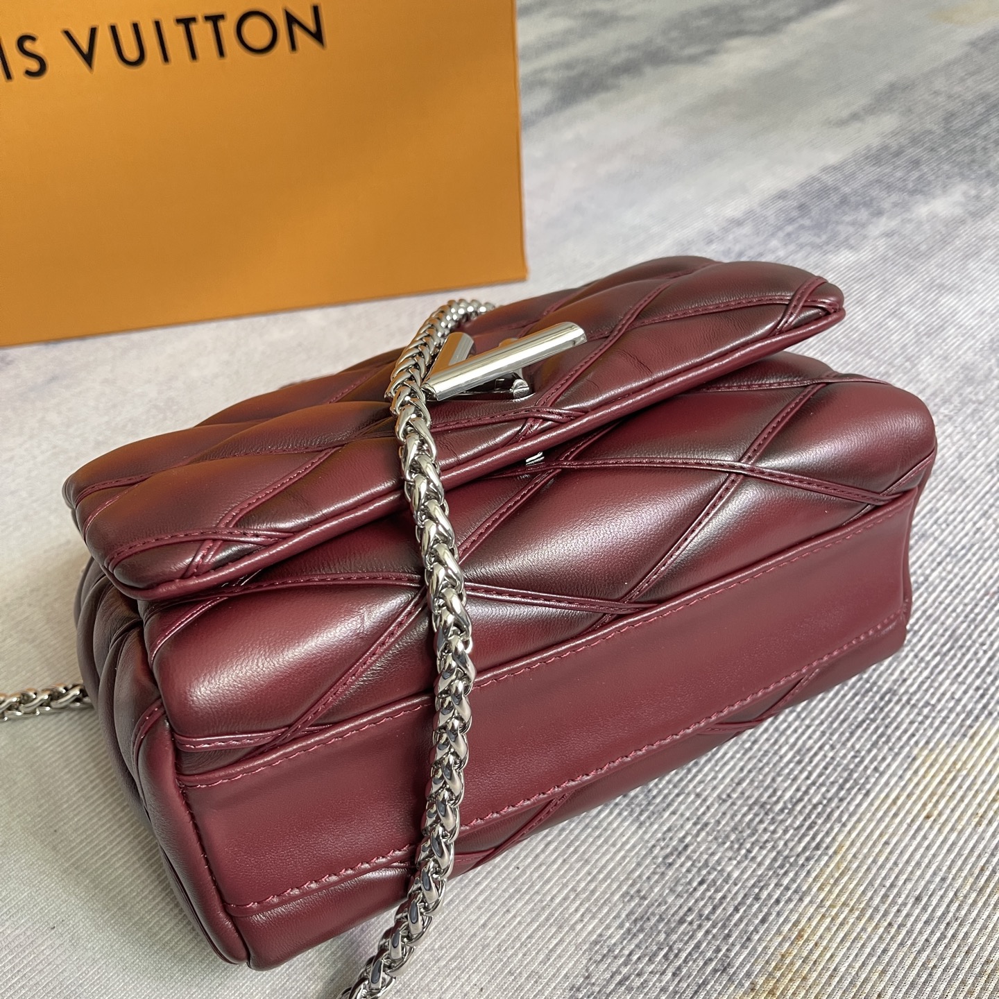 Louis Vuitton GO-14 Medium Handbag - Image 5