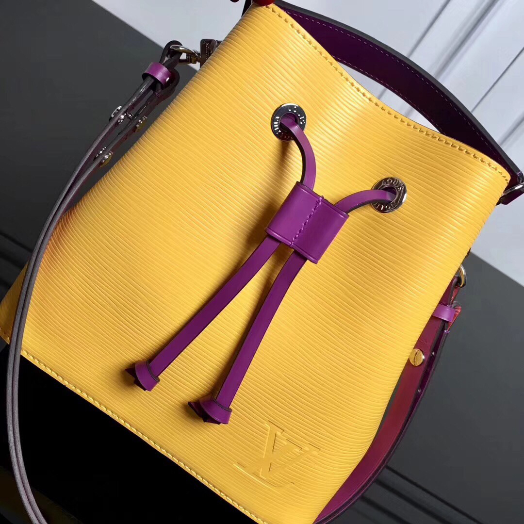 Louis Vuitton NéoNoé BB Bucket Bag - Image 5